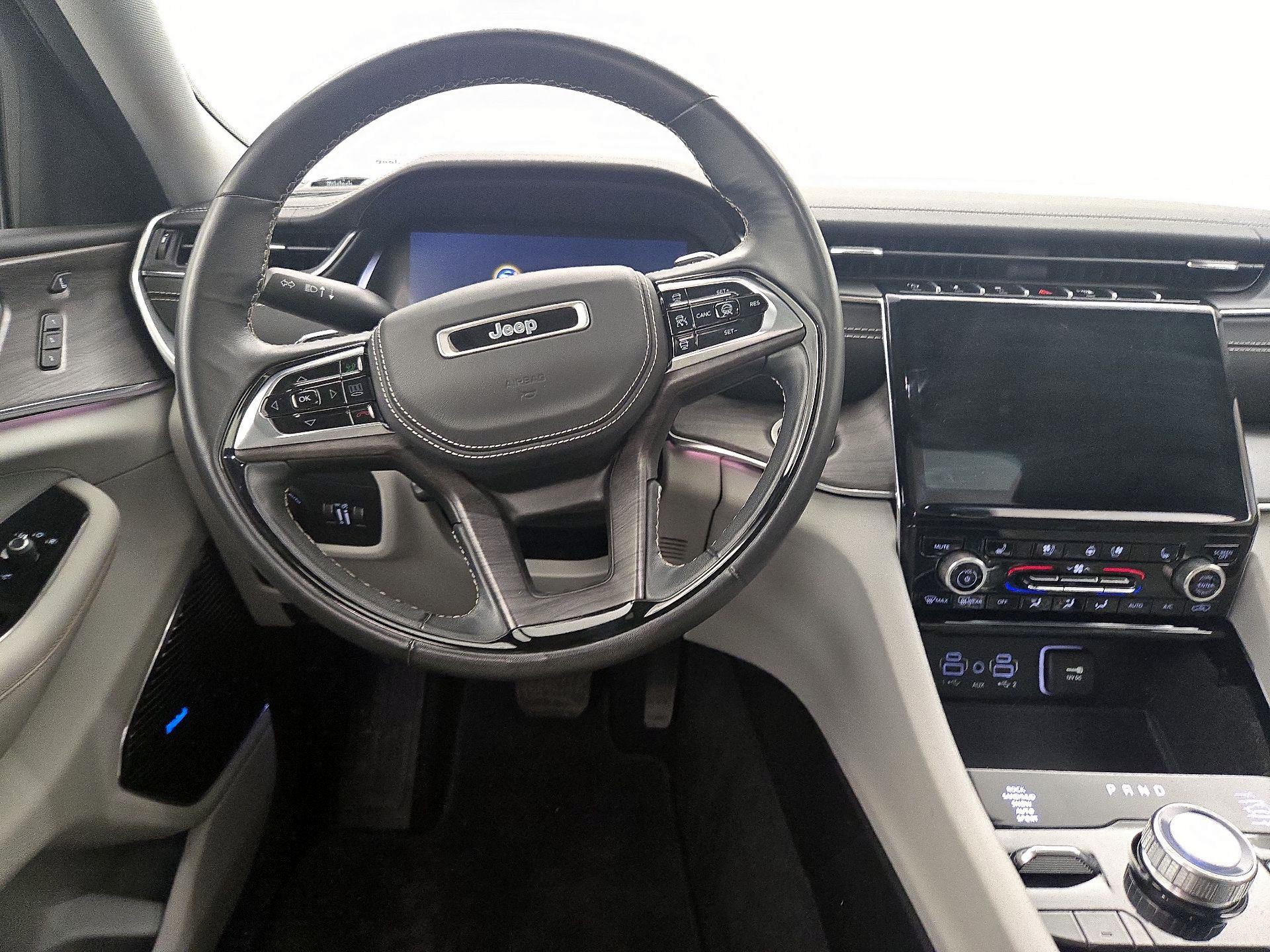 Thumbnail: 2022 Jeep Grand Cherokee L - 10