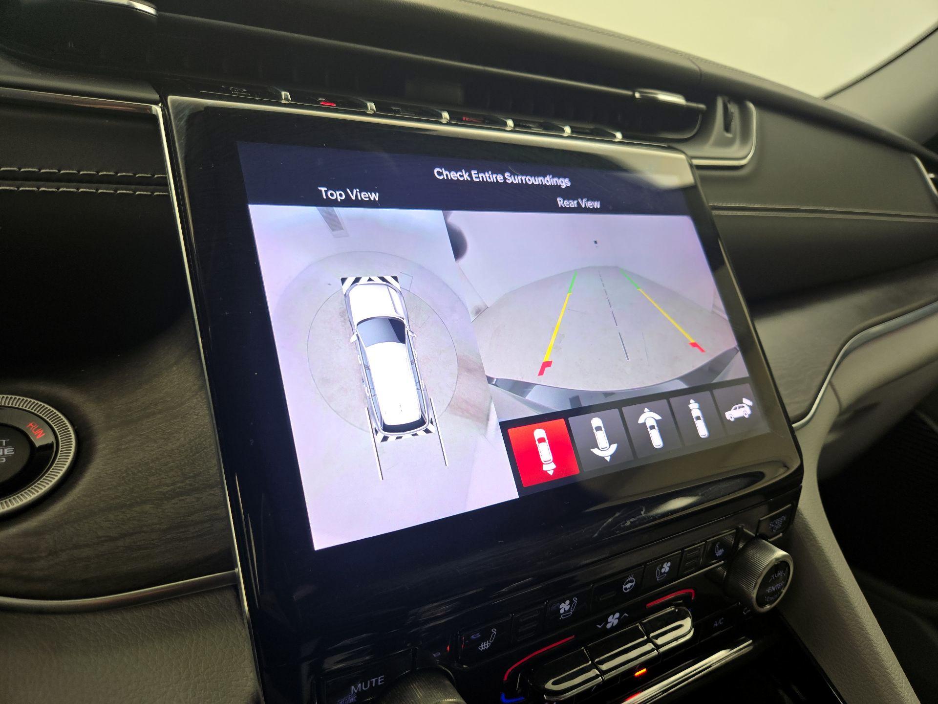 Thumbnail: 2022 Jeep Grand Cherokee L - 15