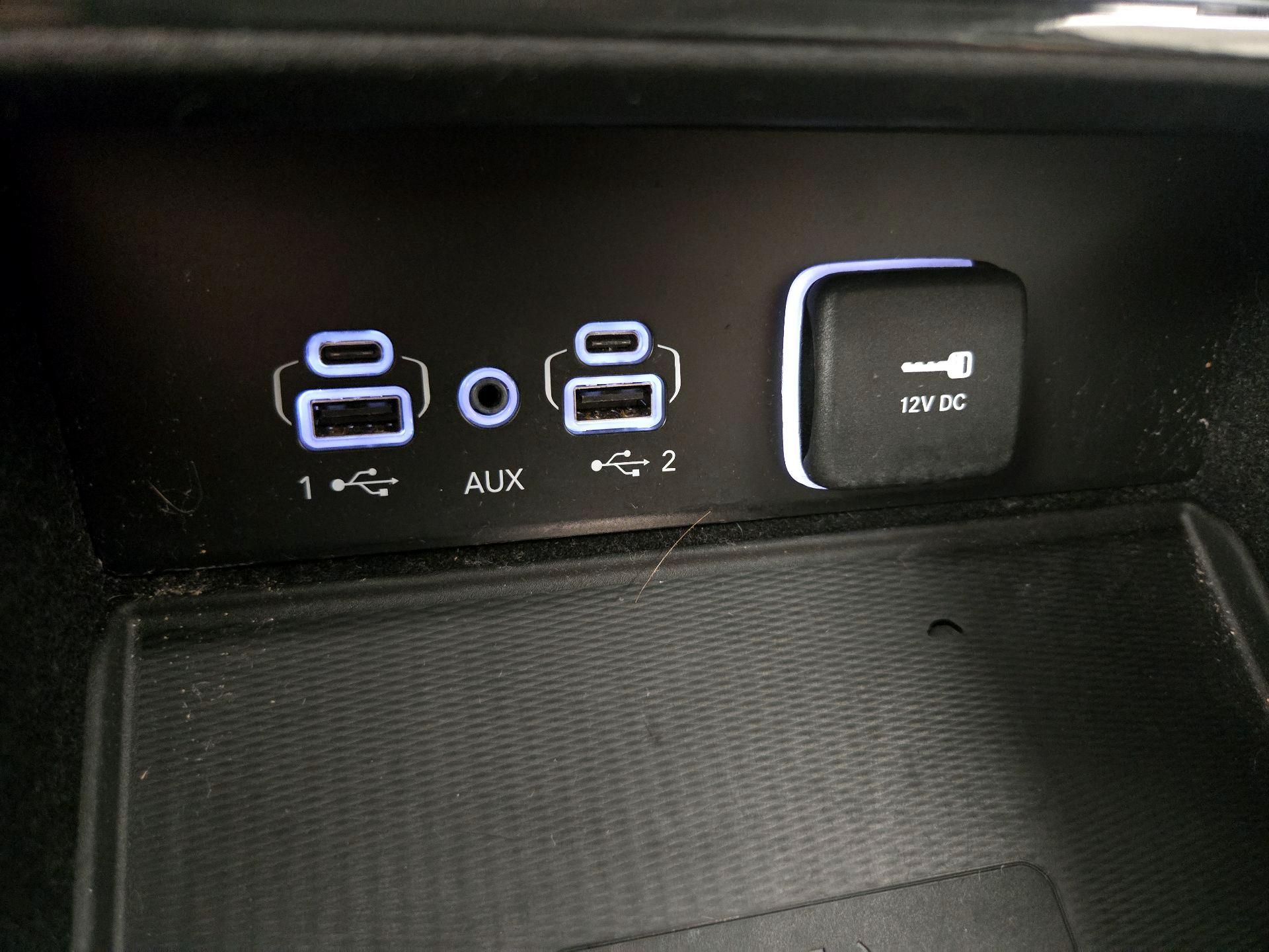 Thumbnail: 2022 Jeep Grand Cherokee L - 19