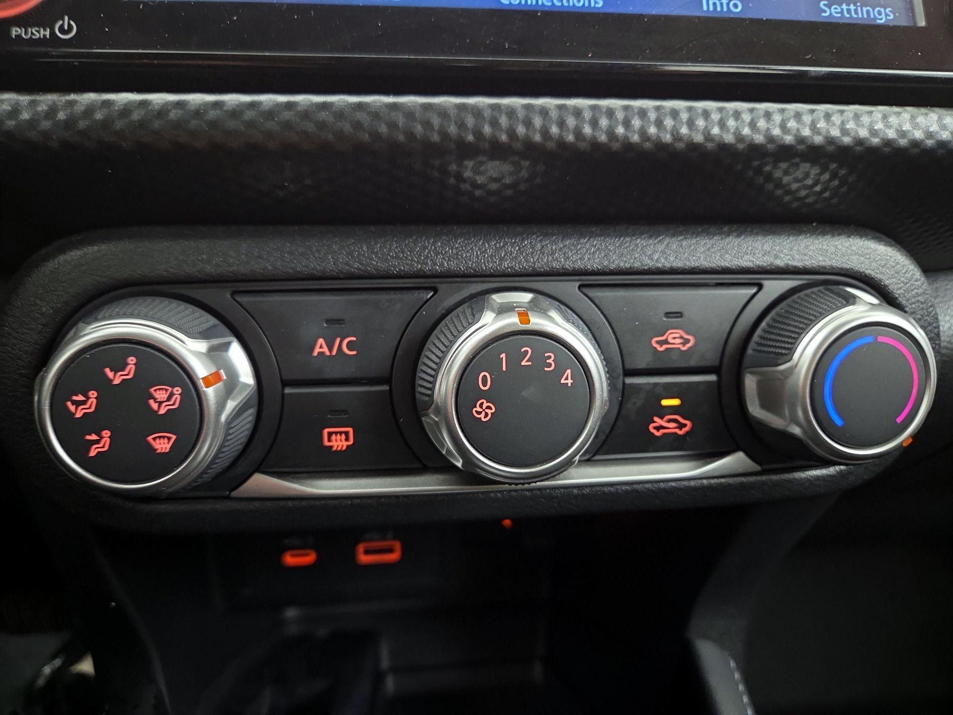 Thumbnail: 2023 Nissan Kicks - 16