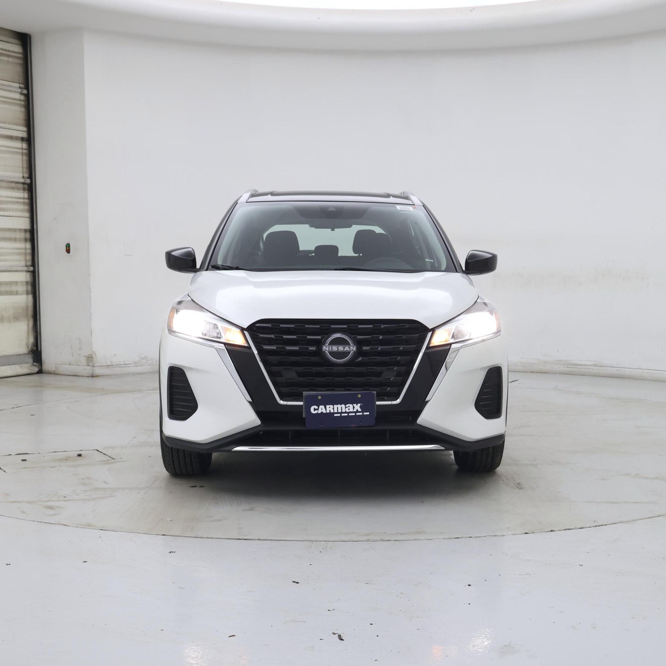 Thumbnail: 2023 Nissan Kicks - 5