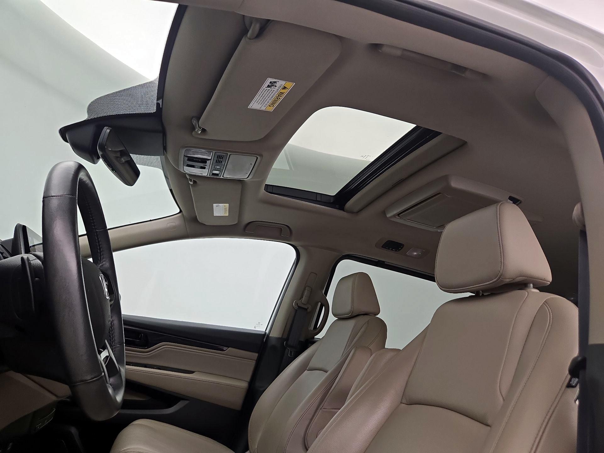Thumbnail: 2023 Honda Odyssey - 20