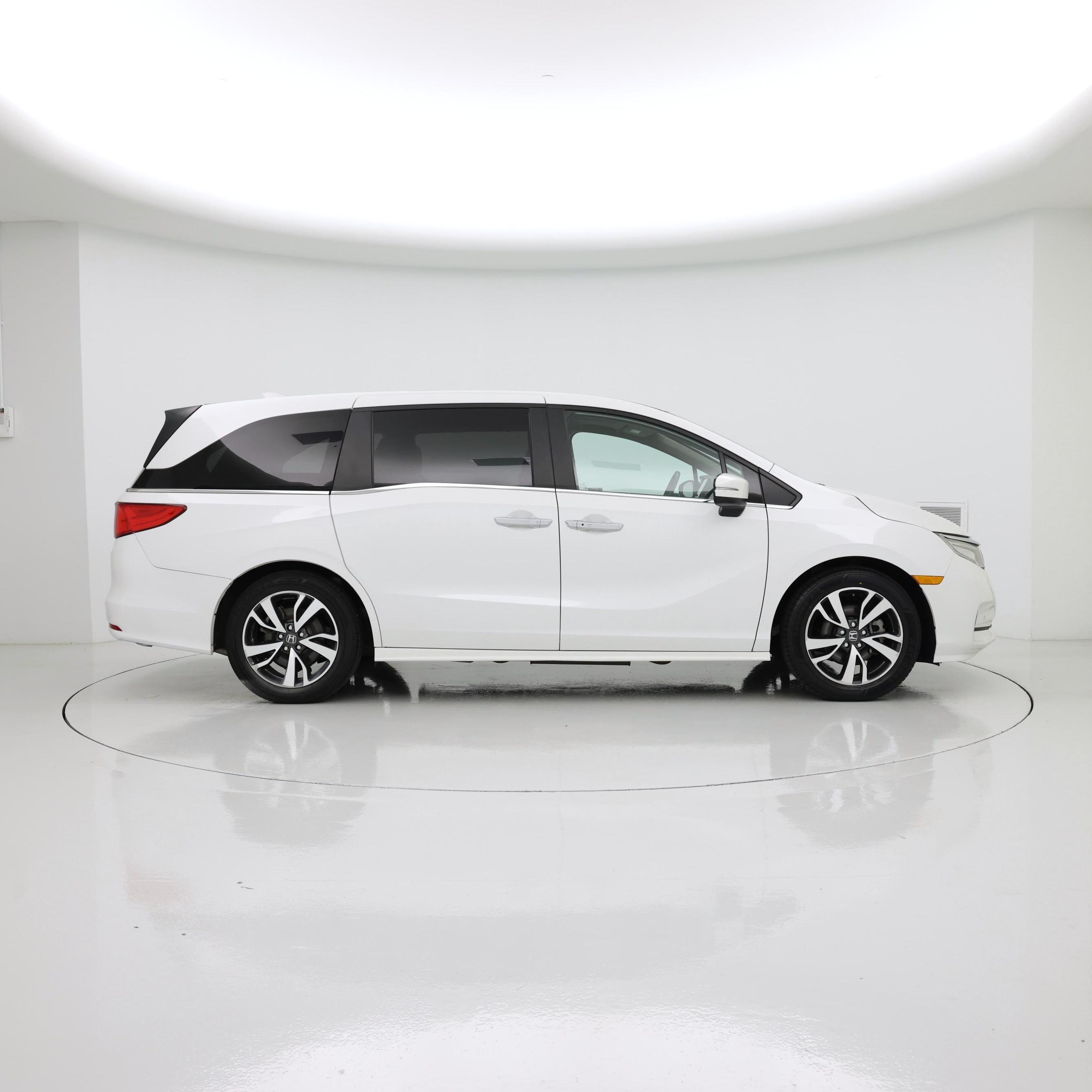 Thumbnail: 2023 Honda Odyssey - 7