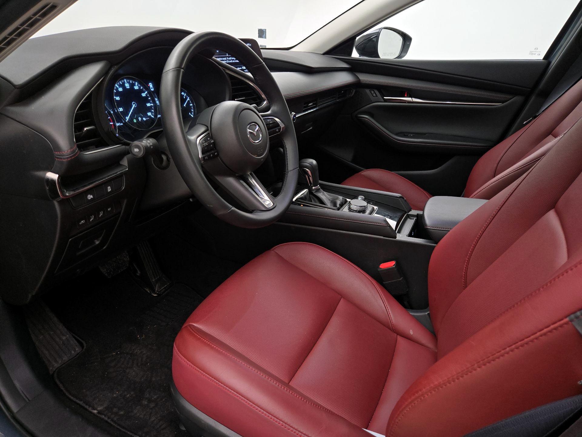 Thumbnail: 2025 Mazda Mazda3 - 11