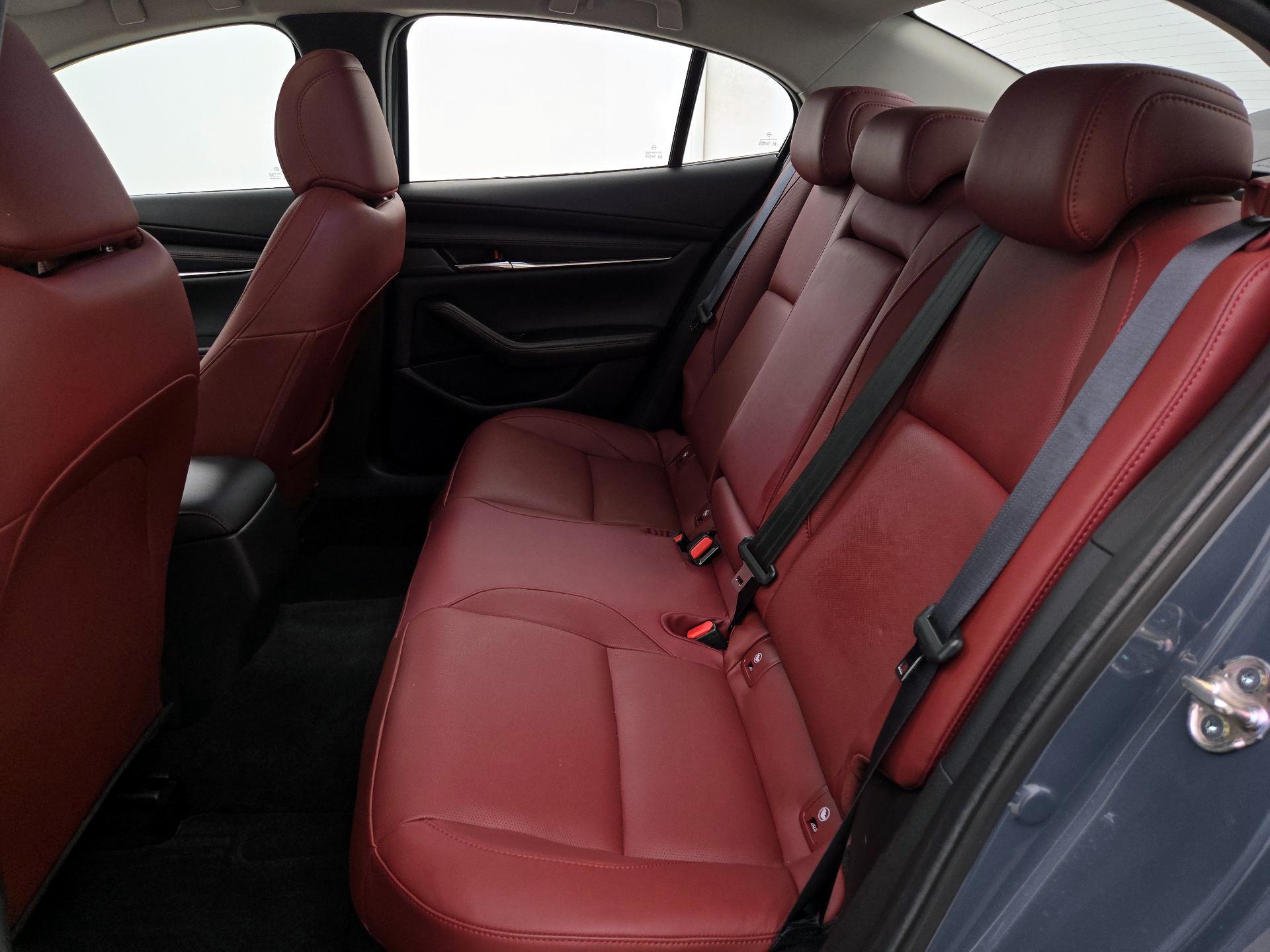 Thumbnail: 2025 Mazda Mazda3 - 20