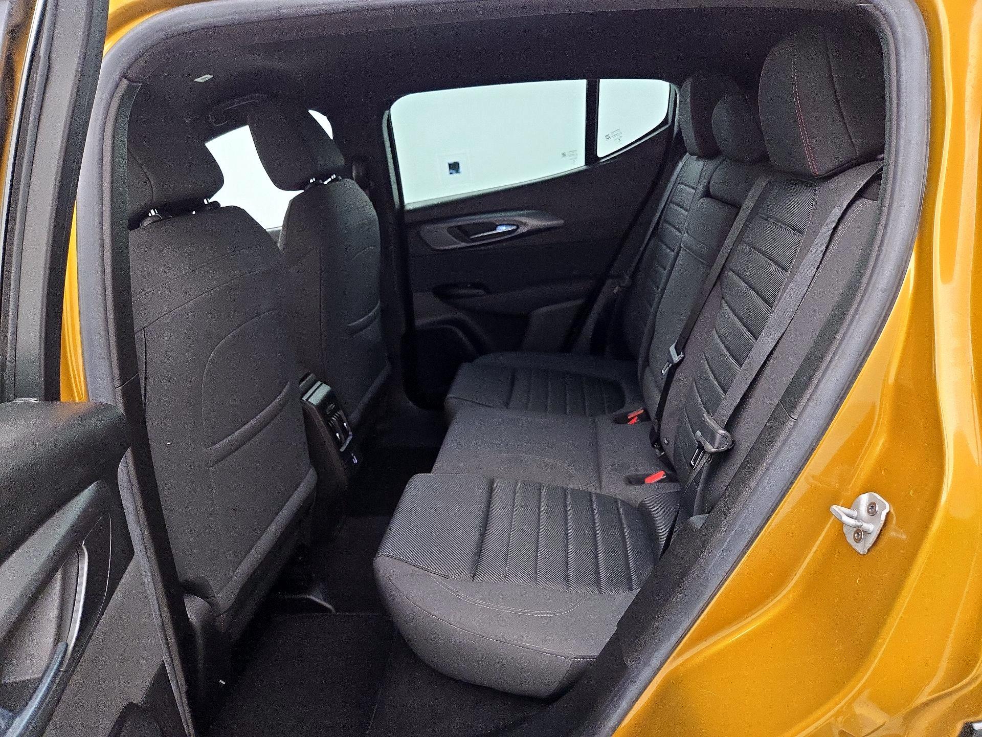 Thumbnail: 2024 Dodge Hornet - 19