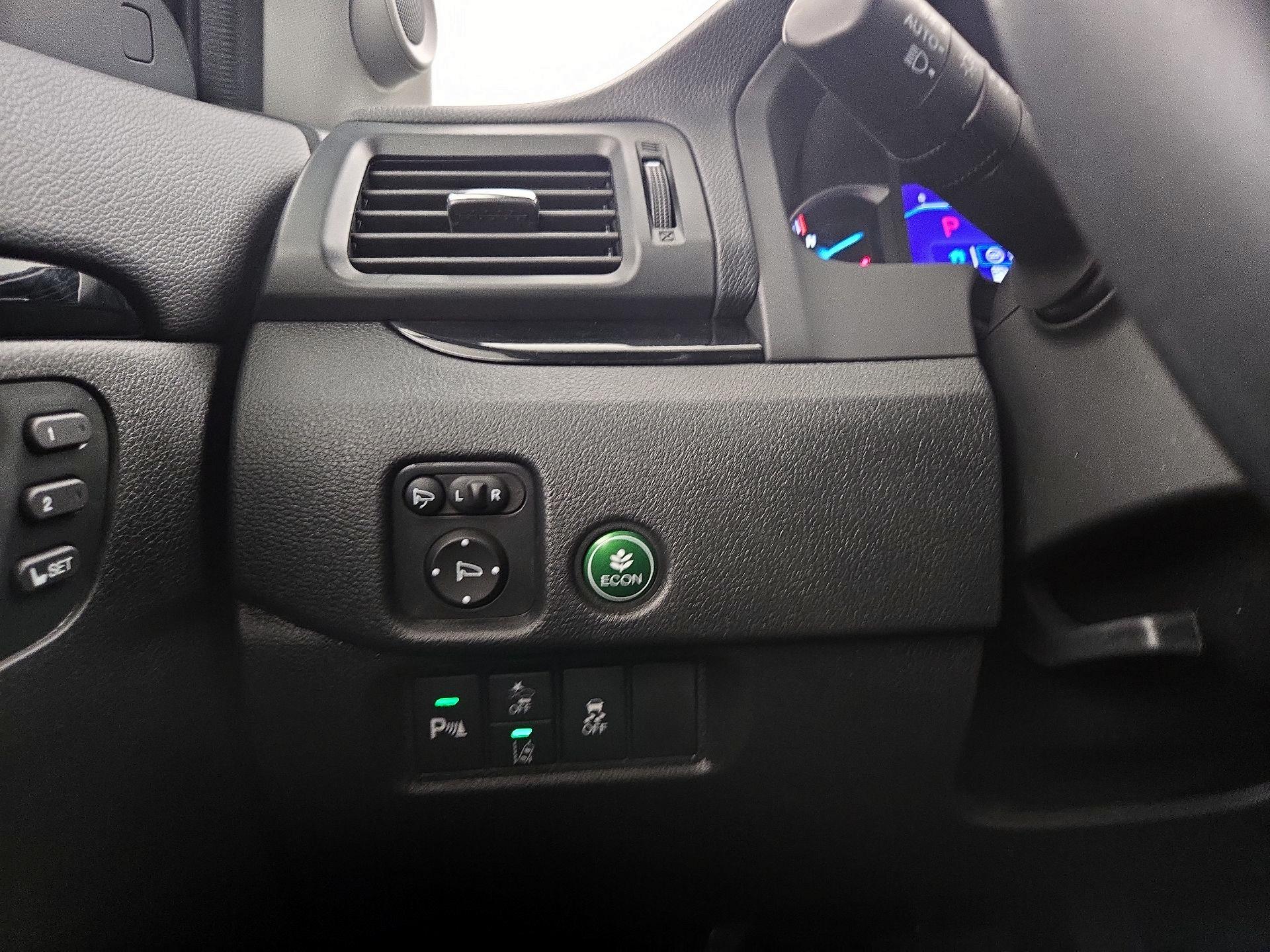 Thumbnail: 2022 Honda Pilot - 13