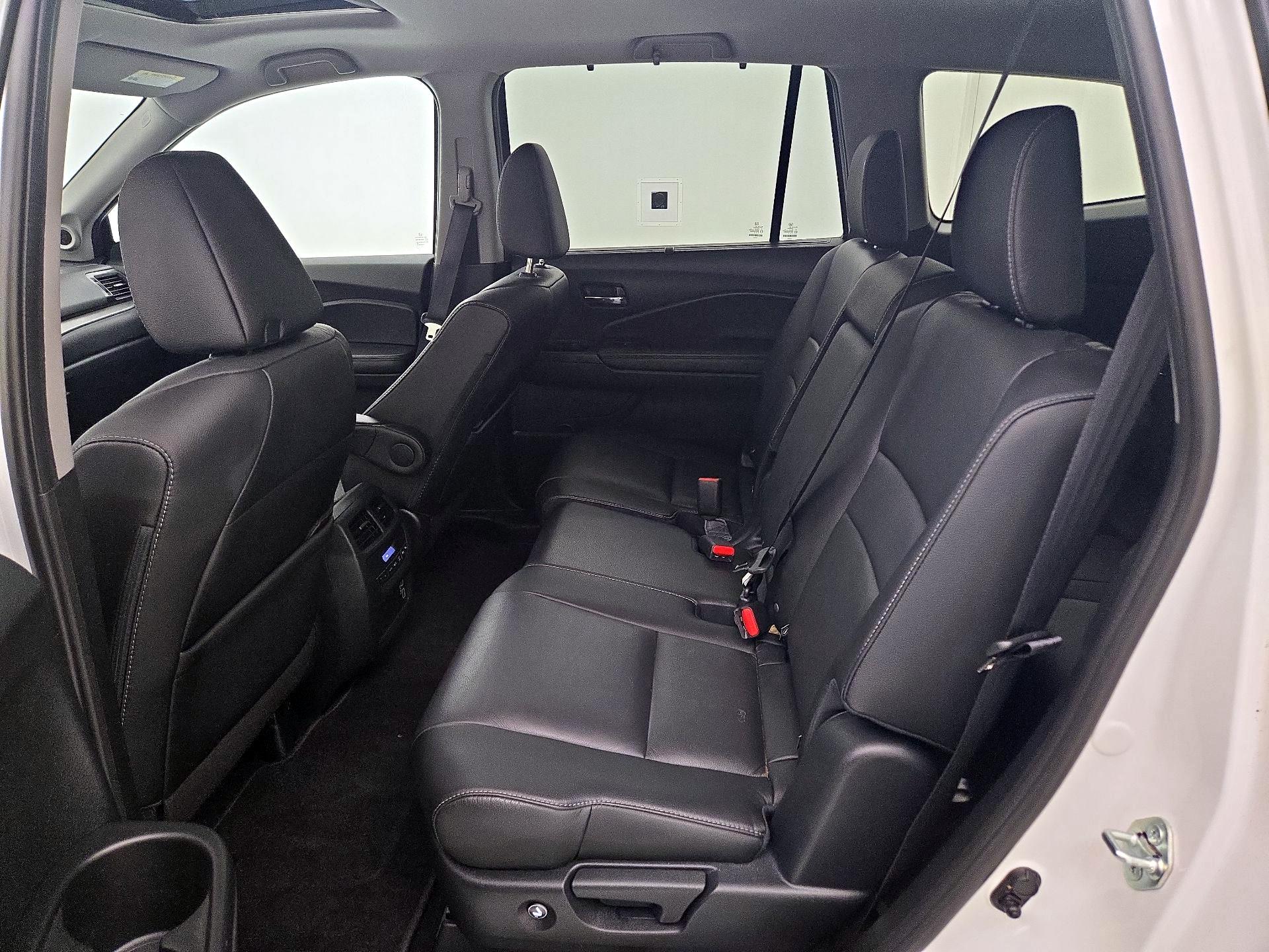 Thumbnail: 2022 Honda Pilot - 20