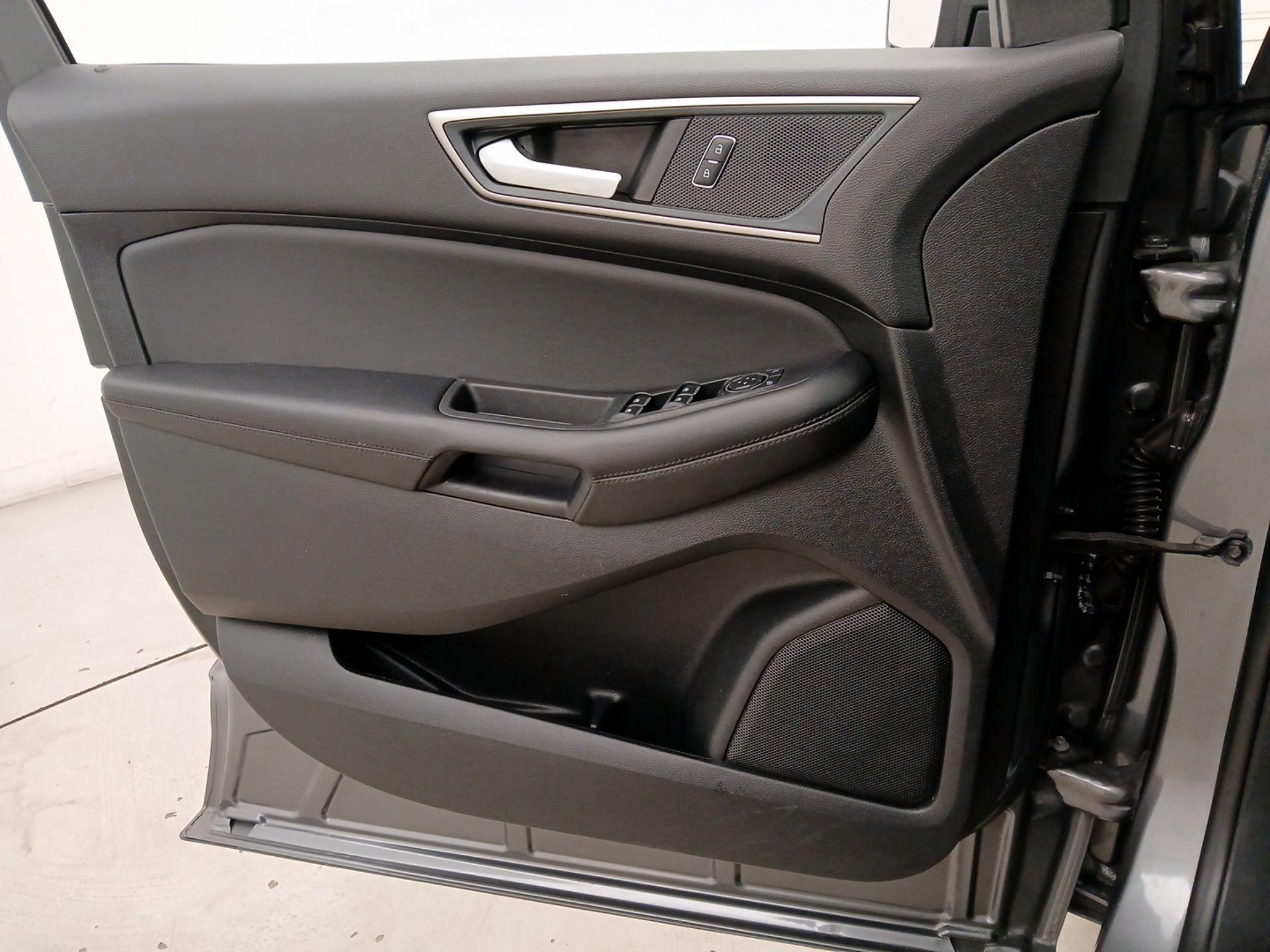 Thumbnail: 2024 Ford Edge - 12