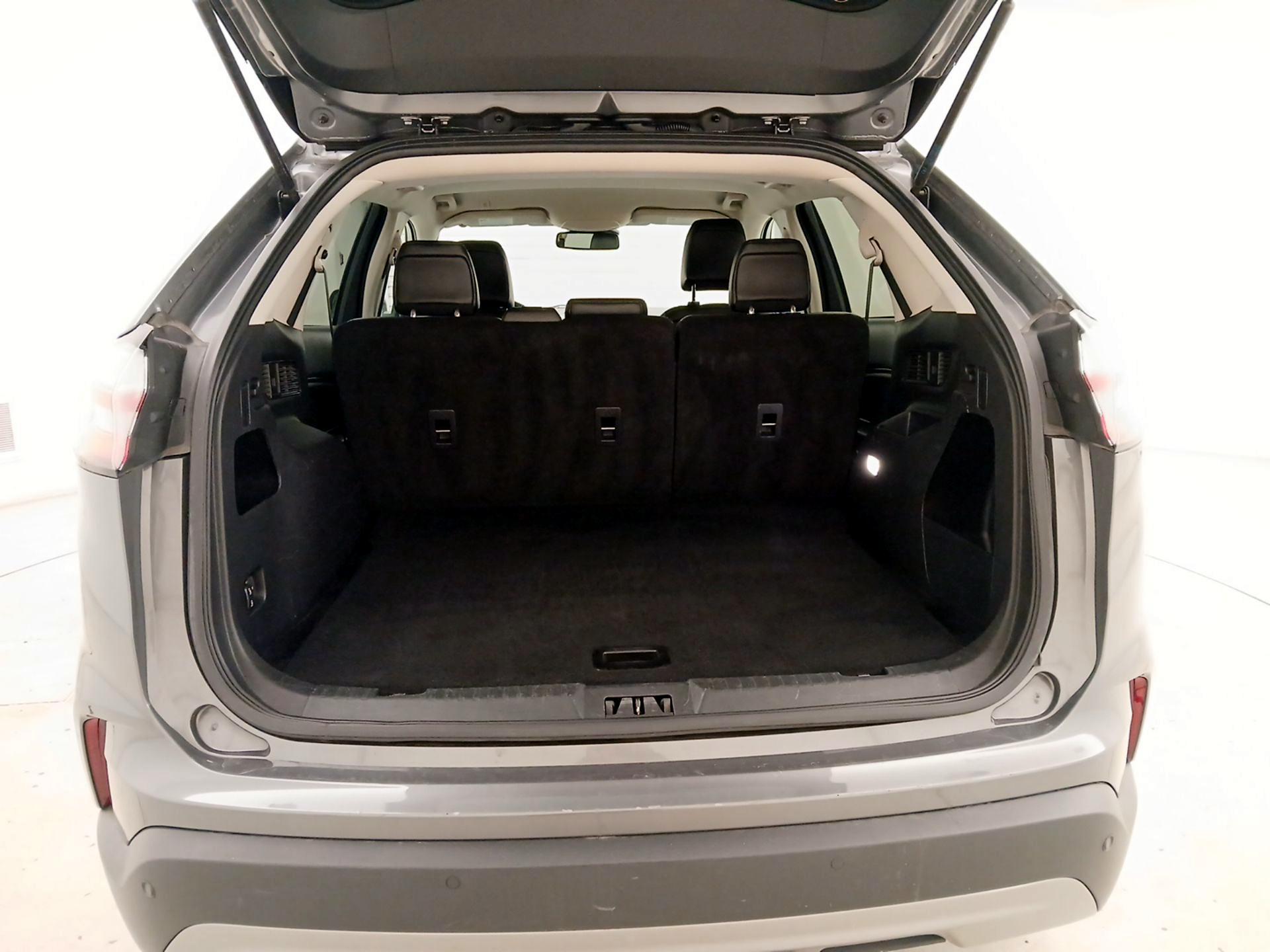 Thumbnail: 2024 Ford Edge - 20