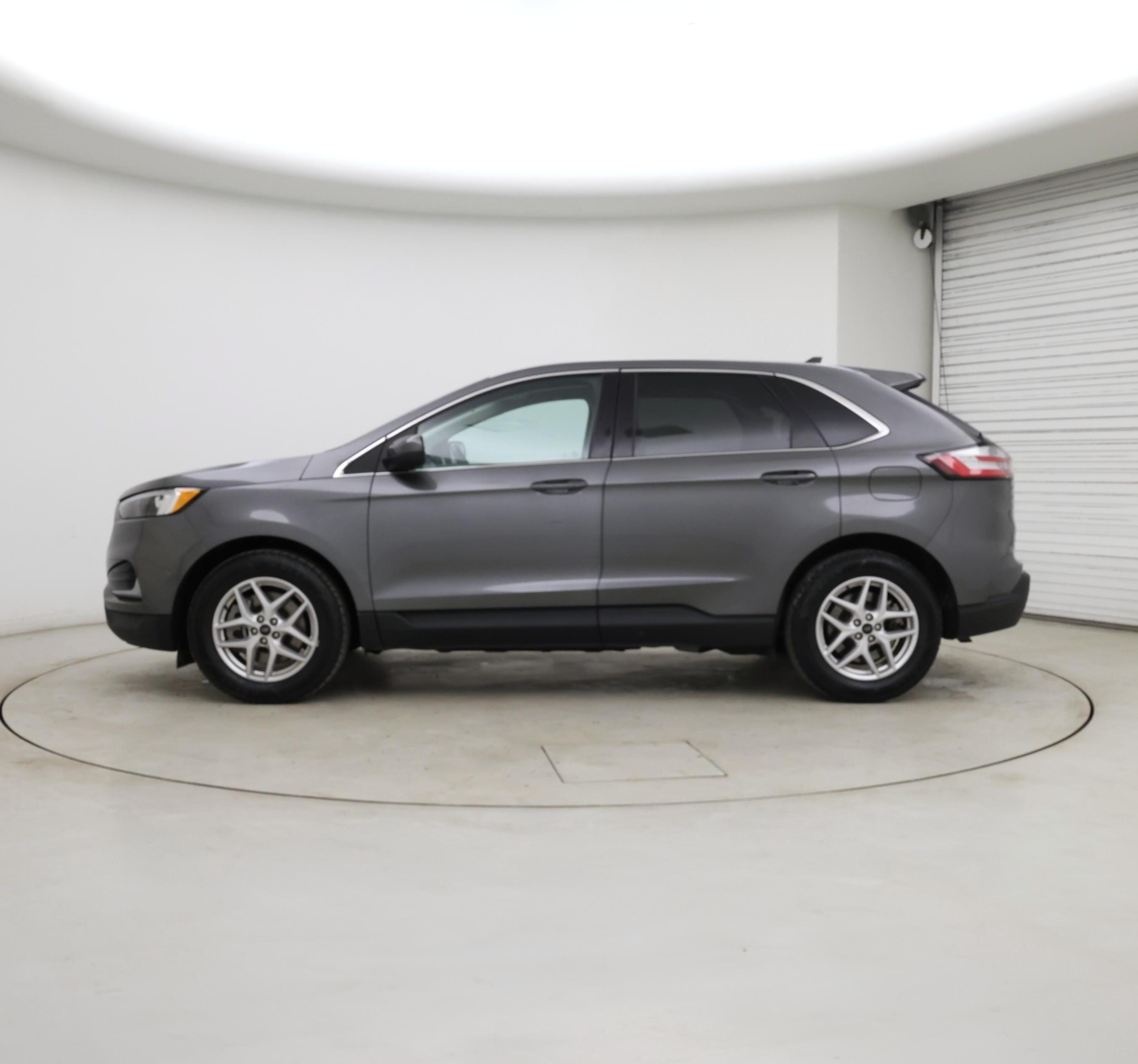 Thumbnail: 2024 Ford Edge - 3