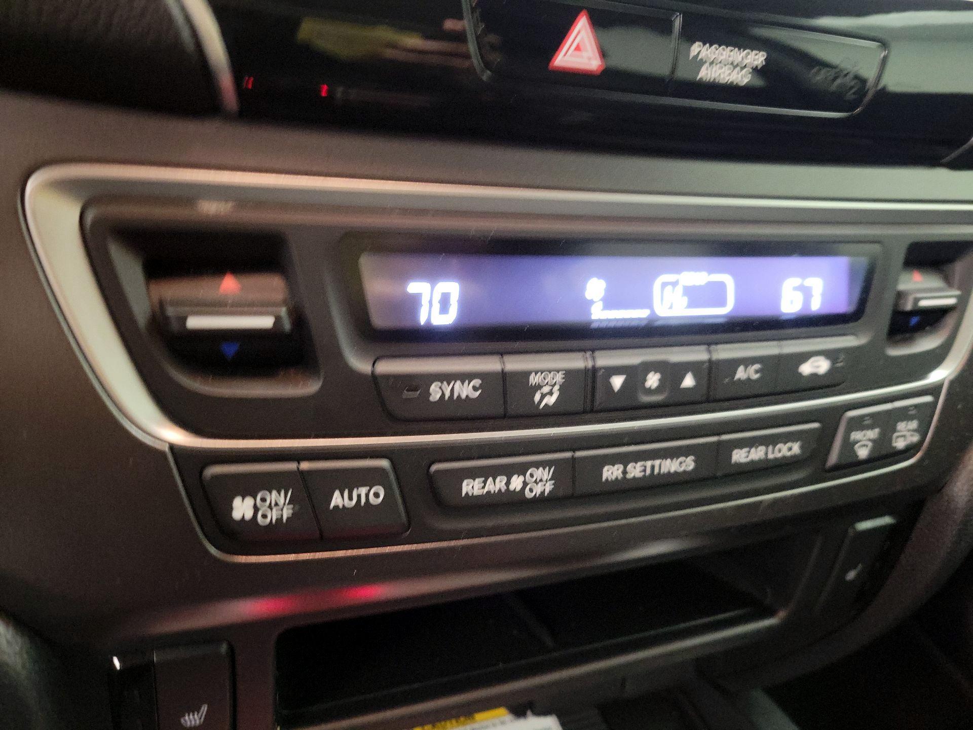 Thumbnail: 2022 Honda Pilot - 16