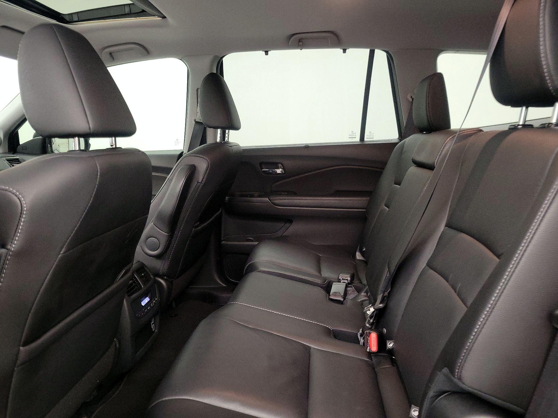 Thumbnail: 2022 Honda Pilot - 20