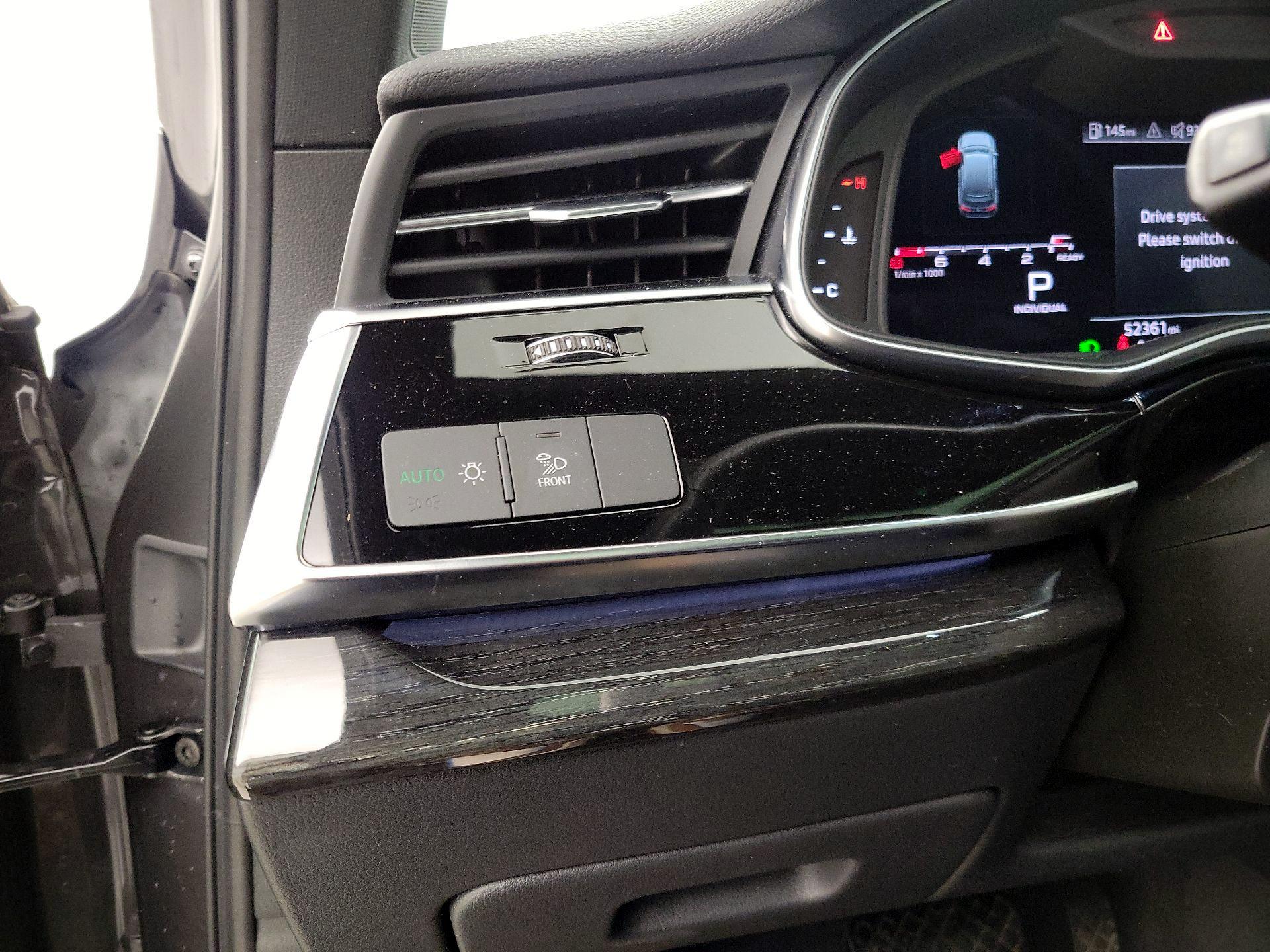 Thumbnail: 2021 Audi Q7 - 13