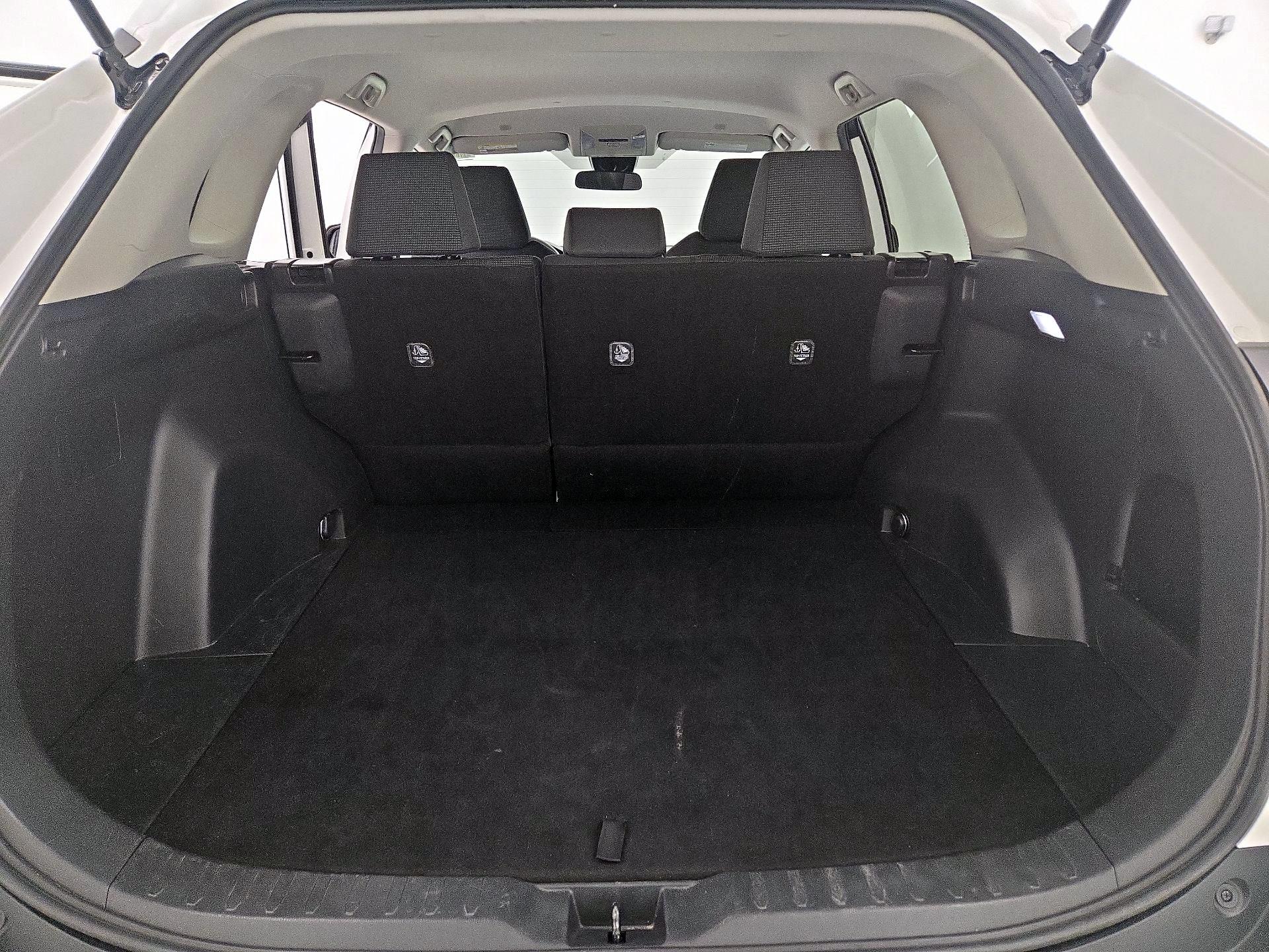 Thumbnail: 2024 Toyota RAV4 - 20