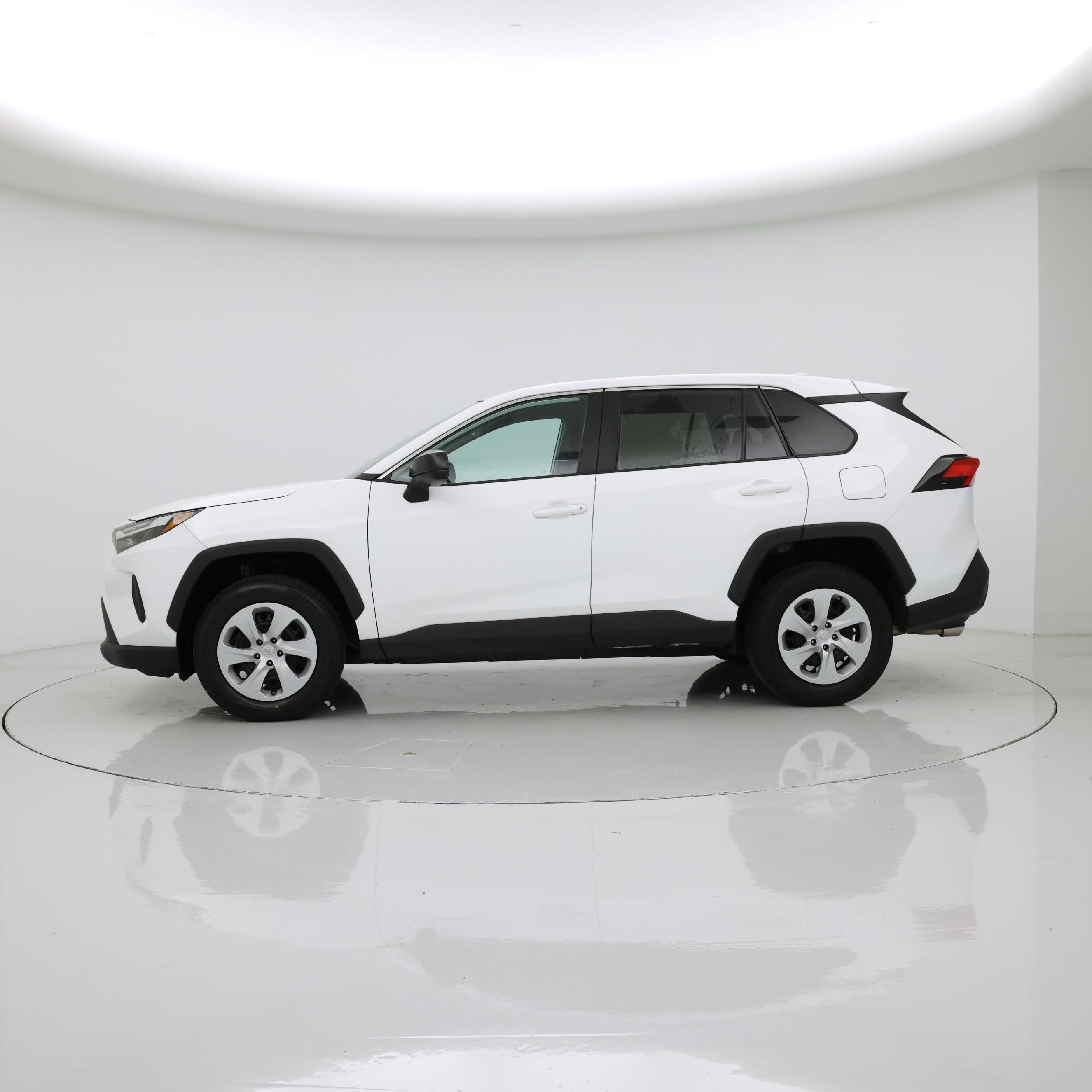 Thumbnail: 2024 Toyota RAV4 - 3