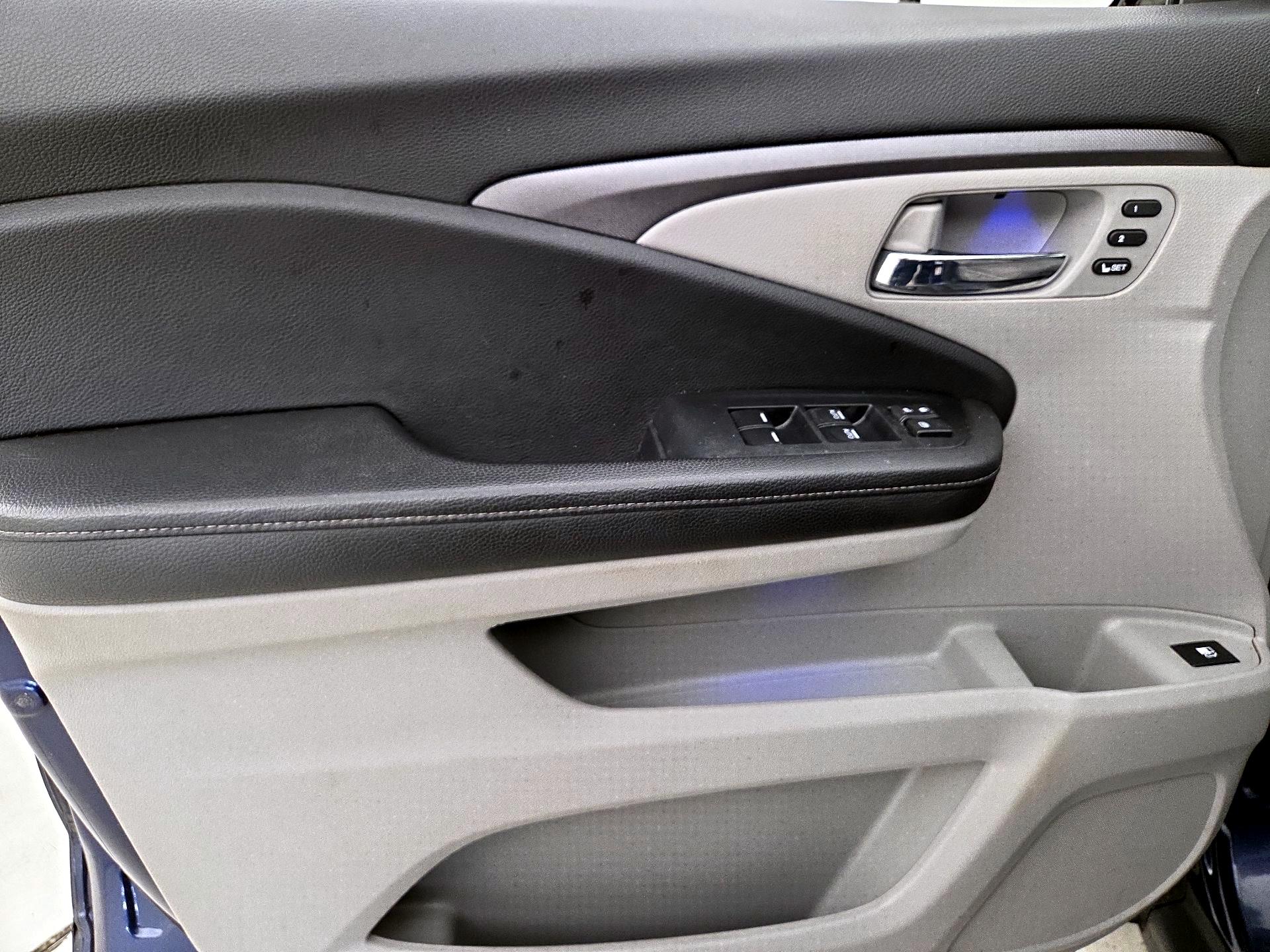 Thumbnail: 2023 Honda Ridgeline - 12