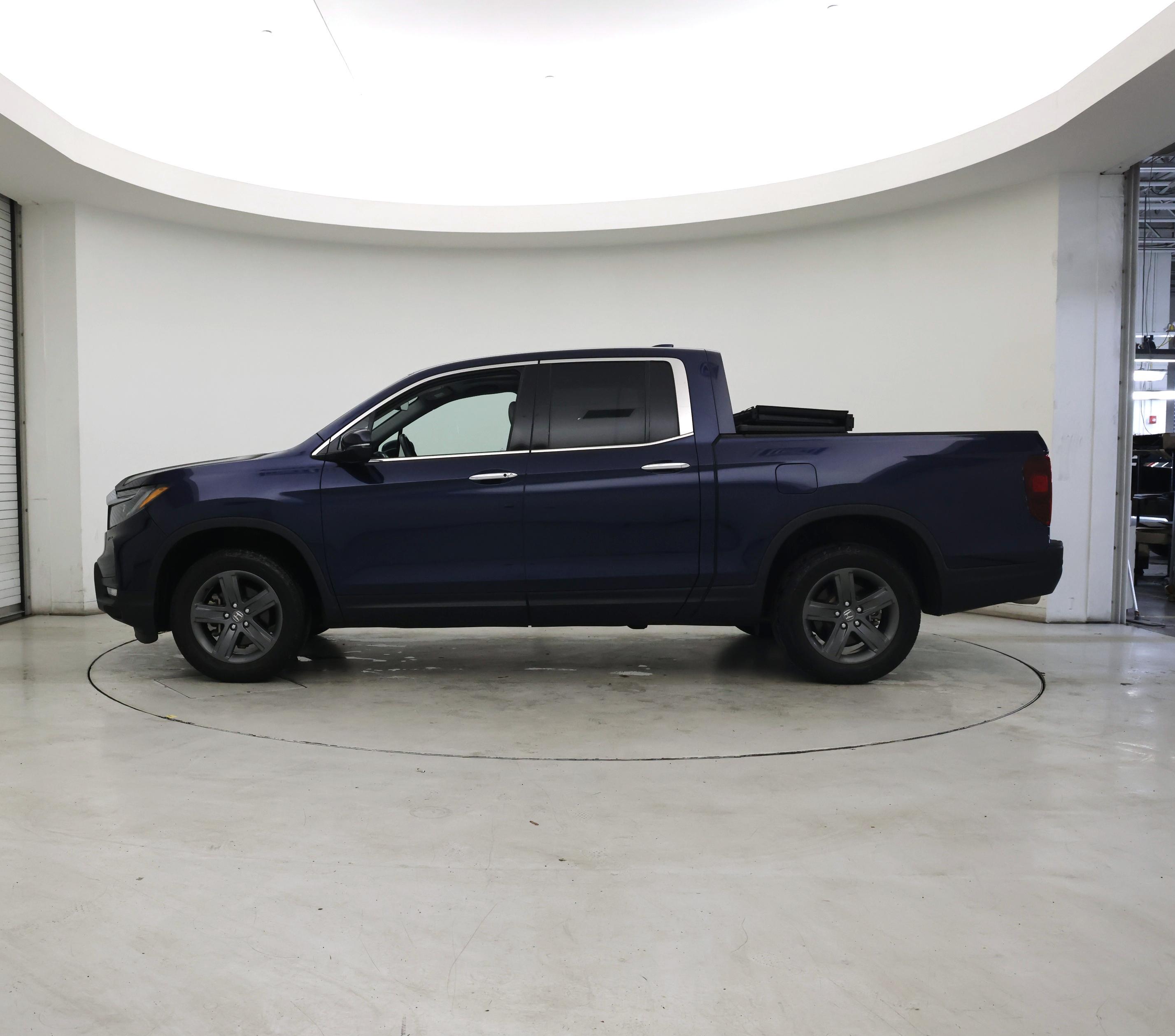 Thumbnail: 2023 Honda Ridgeline - 3