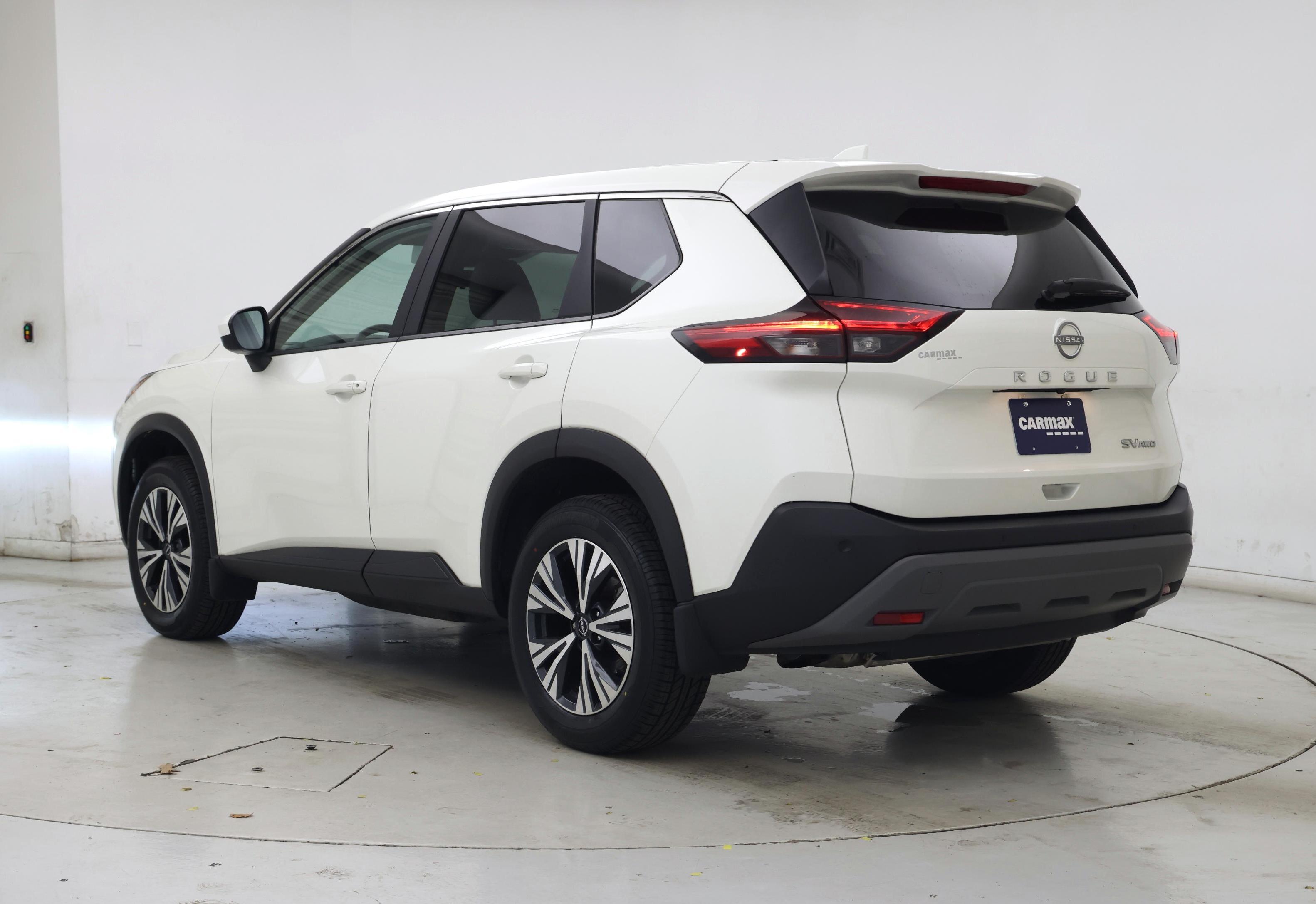 Thumbnail: 2023 Nissan Rogue - 2