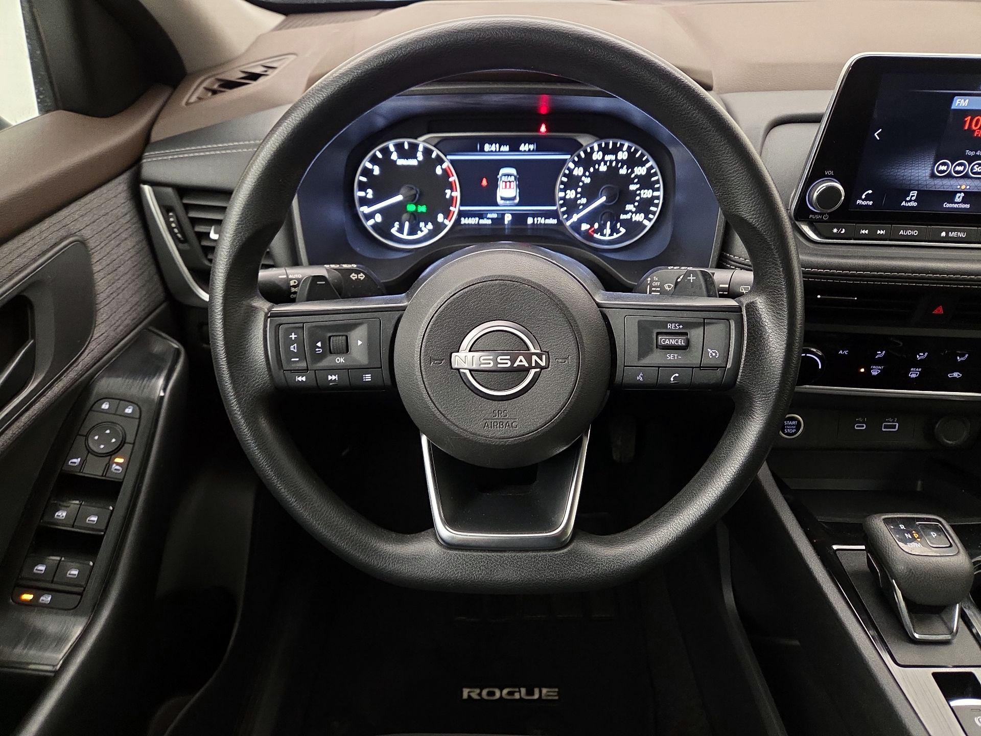 Thumbnail: 2023 Nissan Rogue - 10