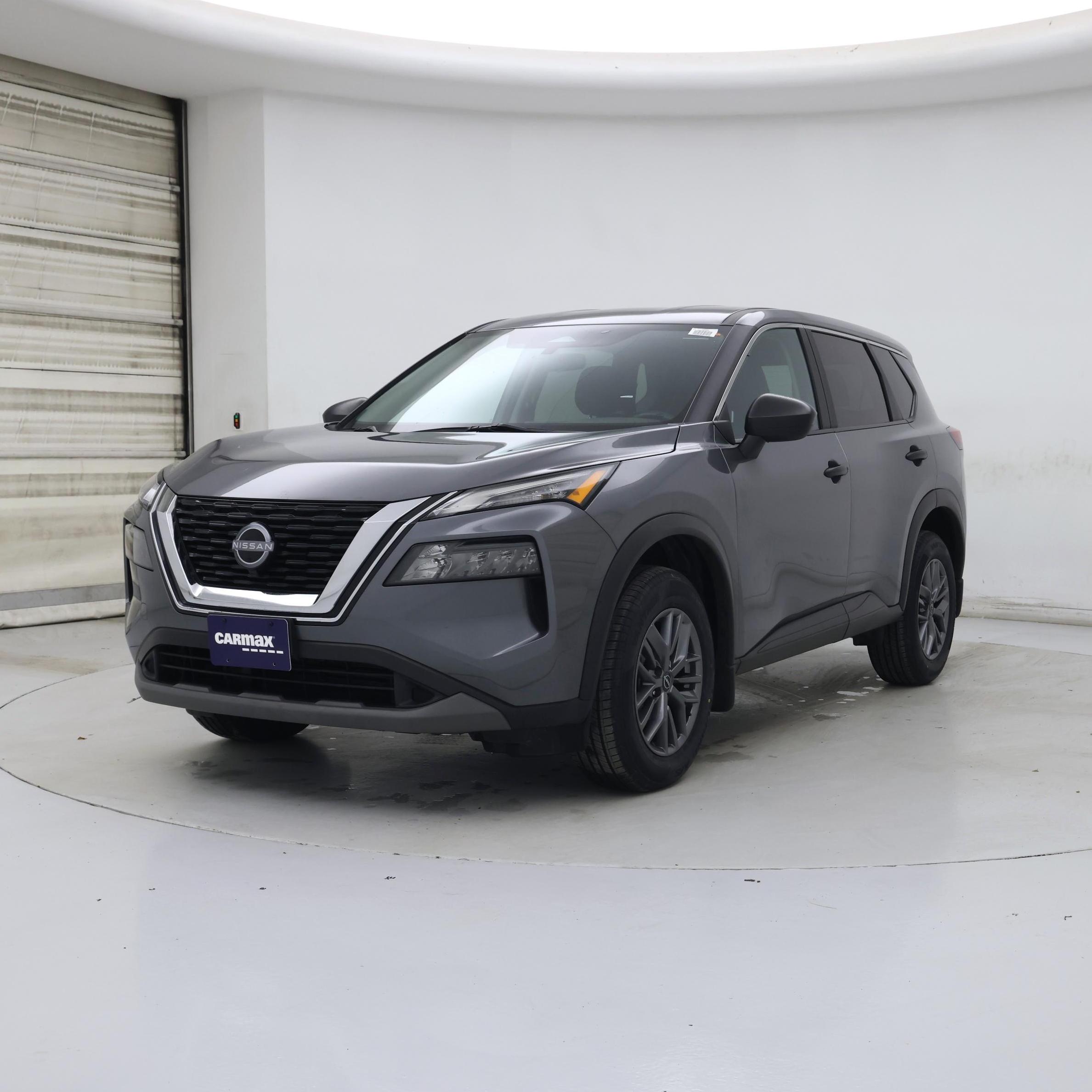 Thumbnail: 2023 Nissan Rogue - 4