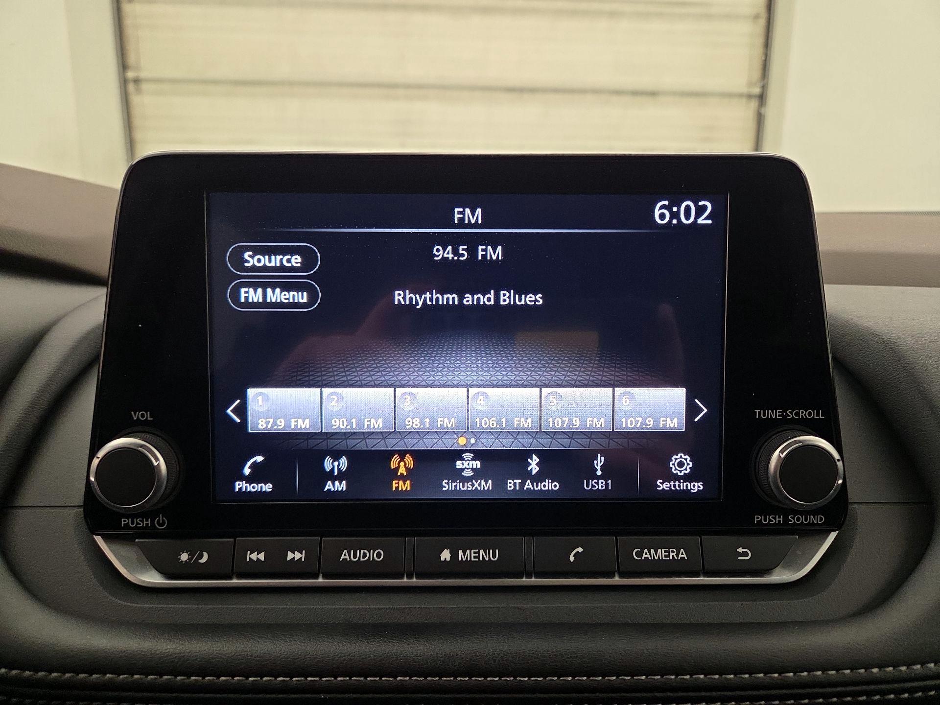 Thumbnail: 2023 Nissan Rogue - 15