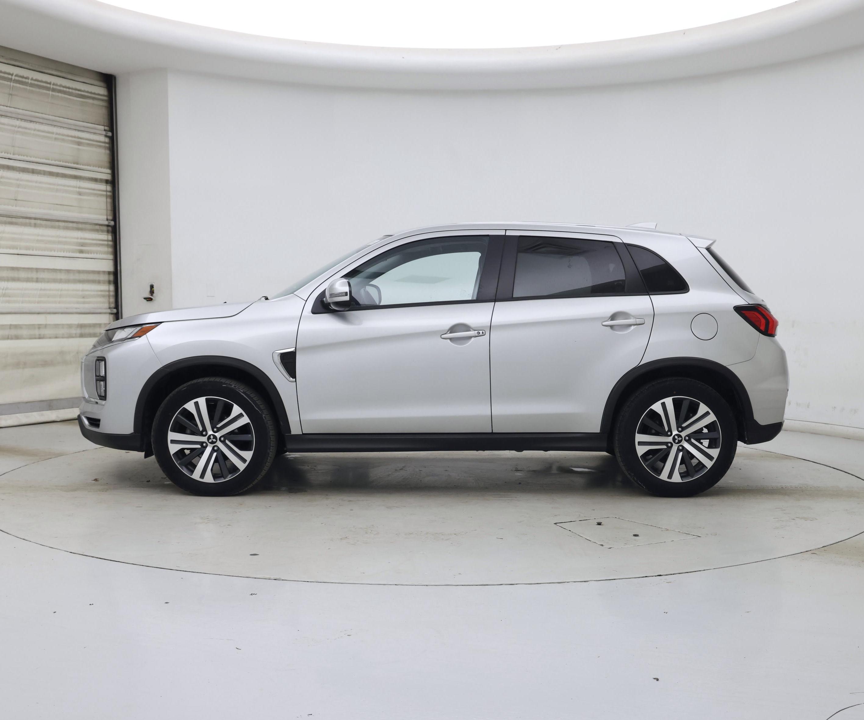 Thumbnail: 2024 Mitsubishi Outlander Sport - 3