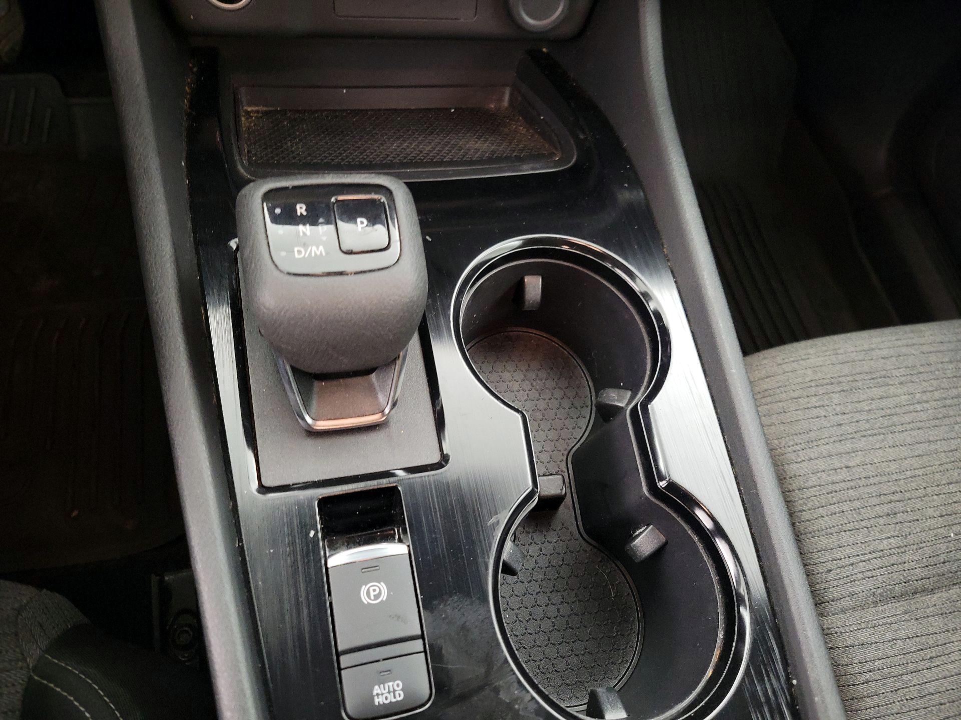 Thumbnail: 2022 Nissan Rogue - 17