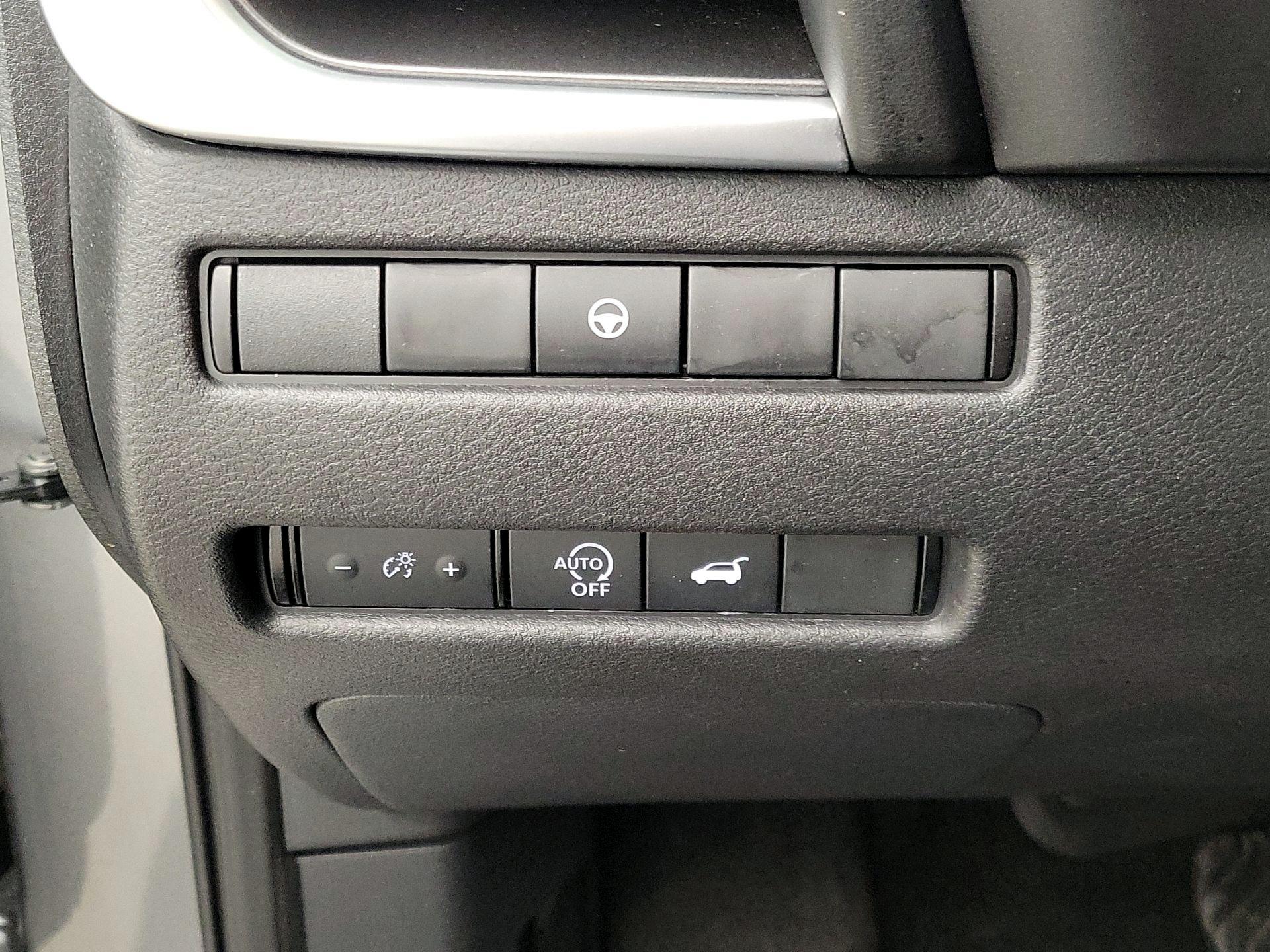 Thumbnail: 2023 Nissan Rogue - 13