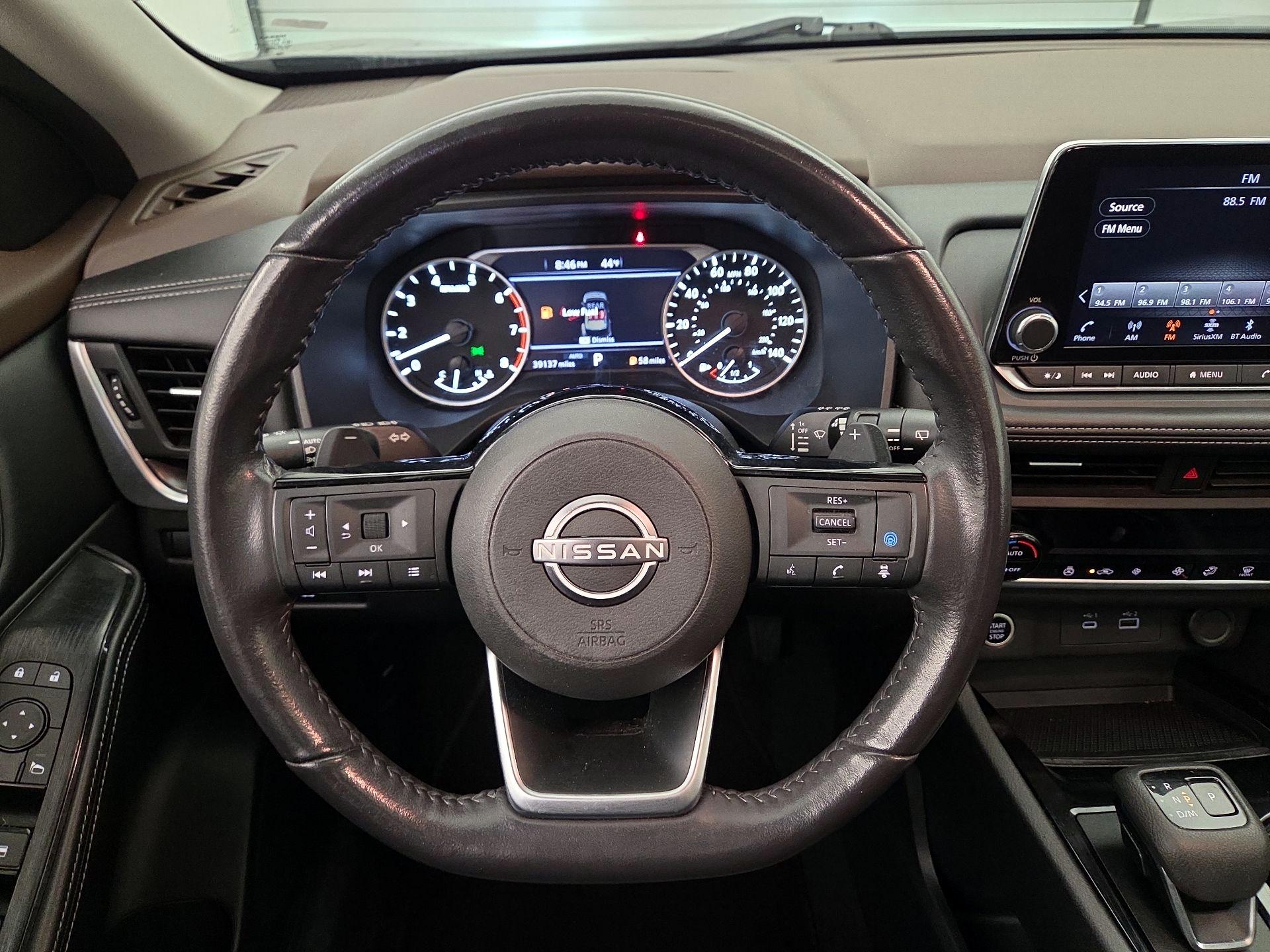 Thumbnail: 2023 Nissan Rogue - 10