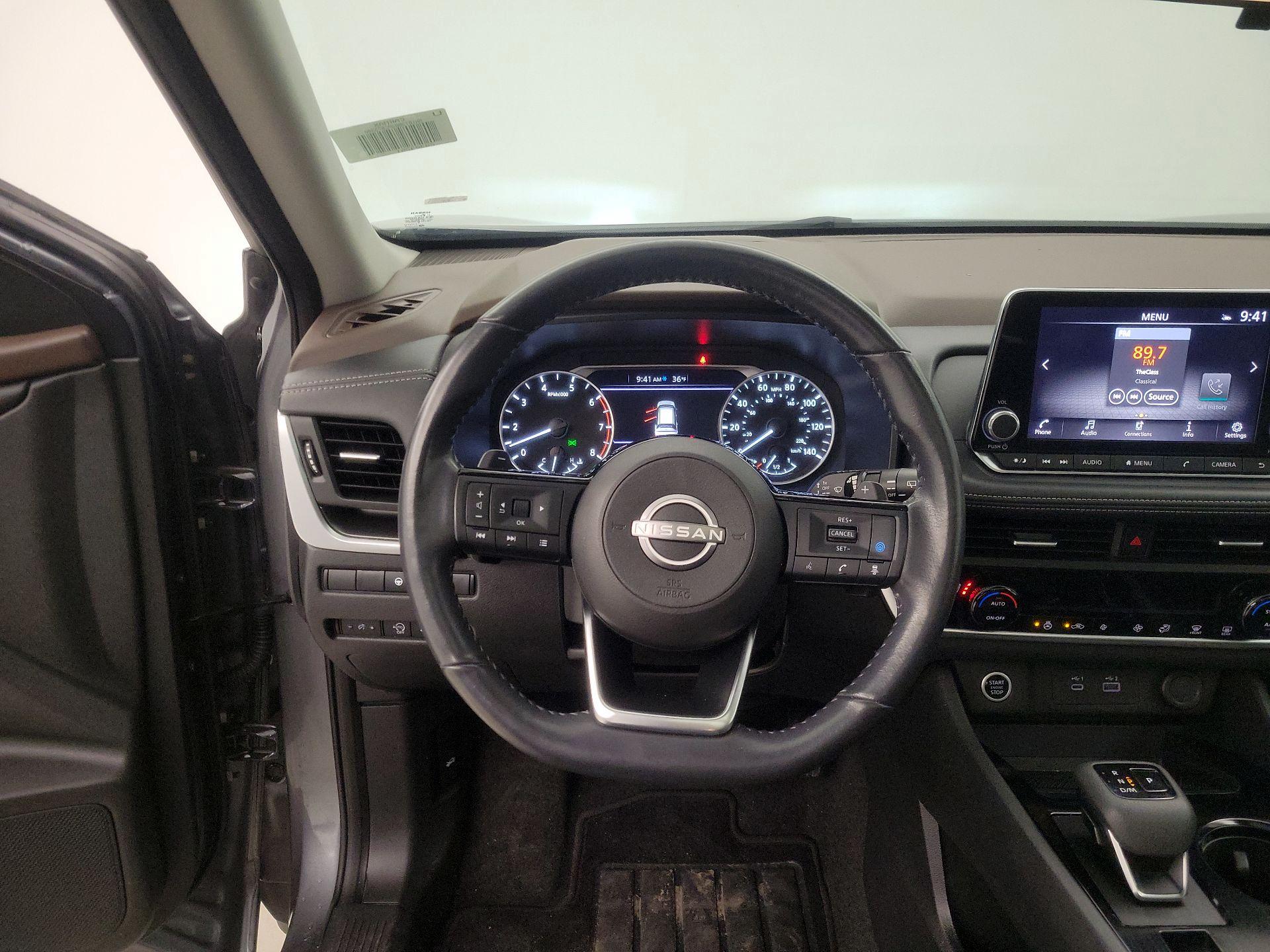 Thumbnail: 2023 Nissan Rogue - 10