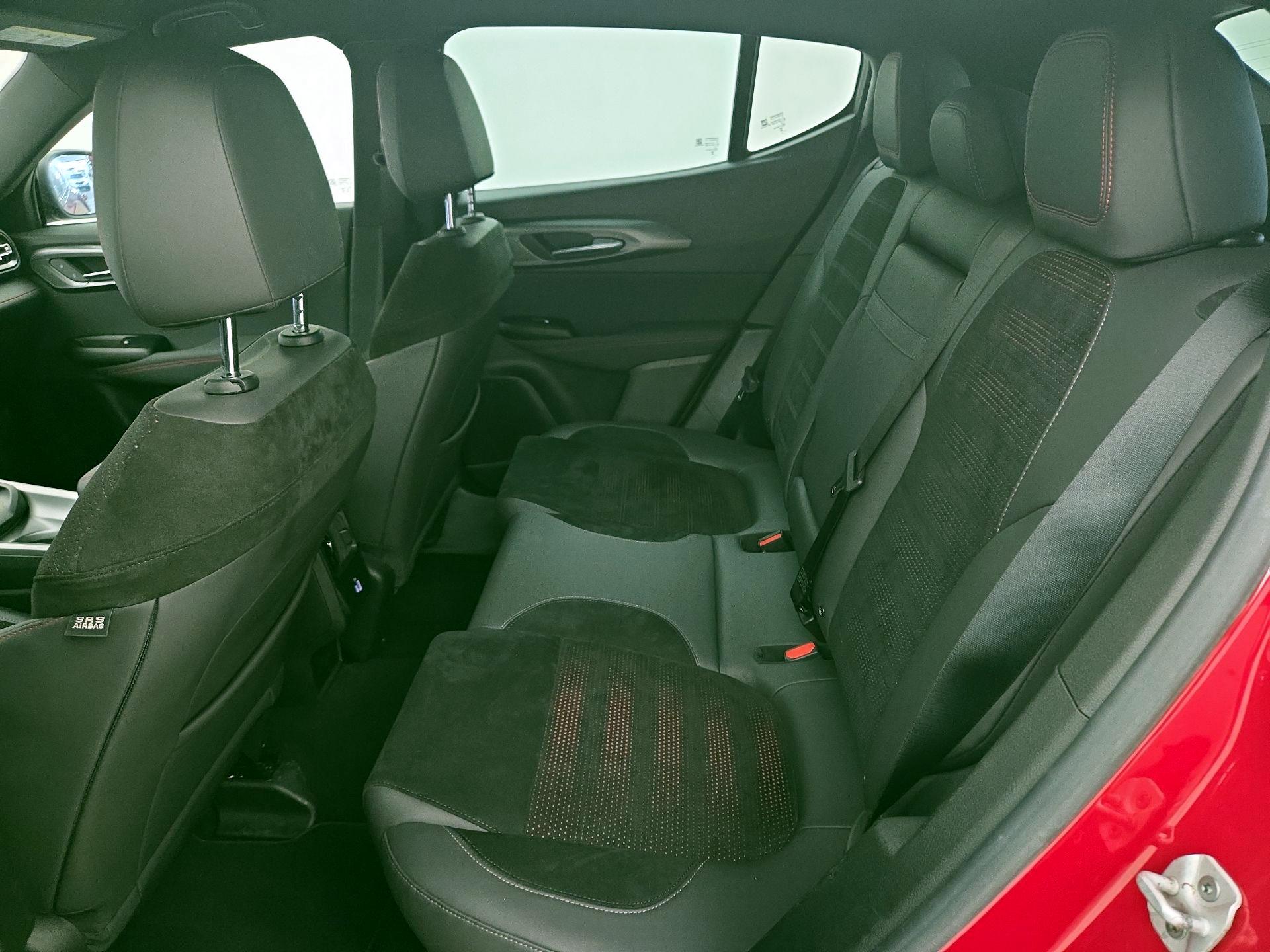 Thumbnail: 2024 Dodge Hornet - 19