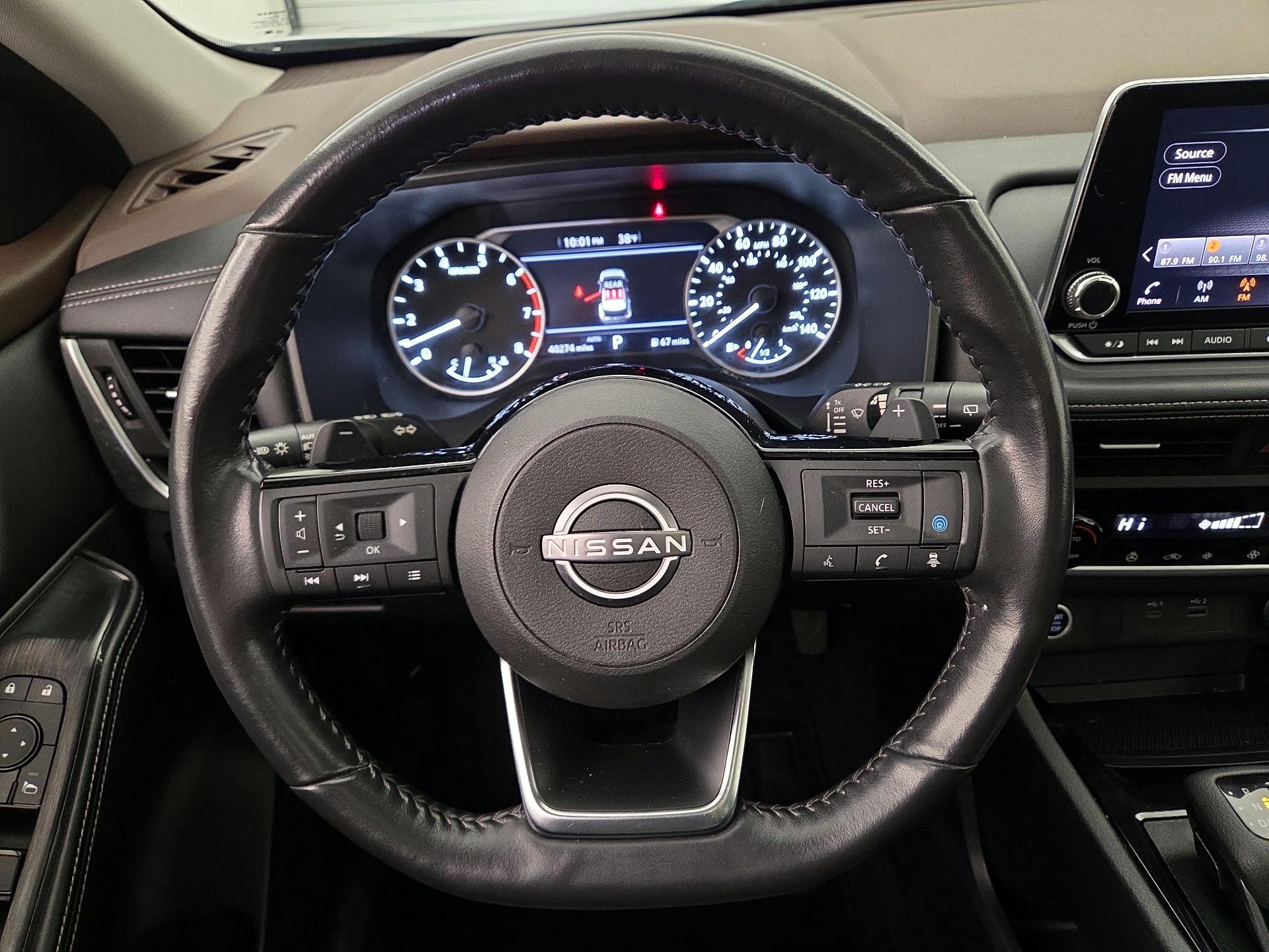 Thumbnail: 2023 Nissan Rogue - 10