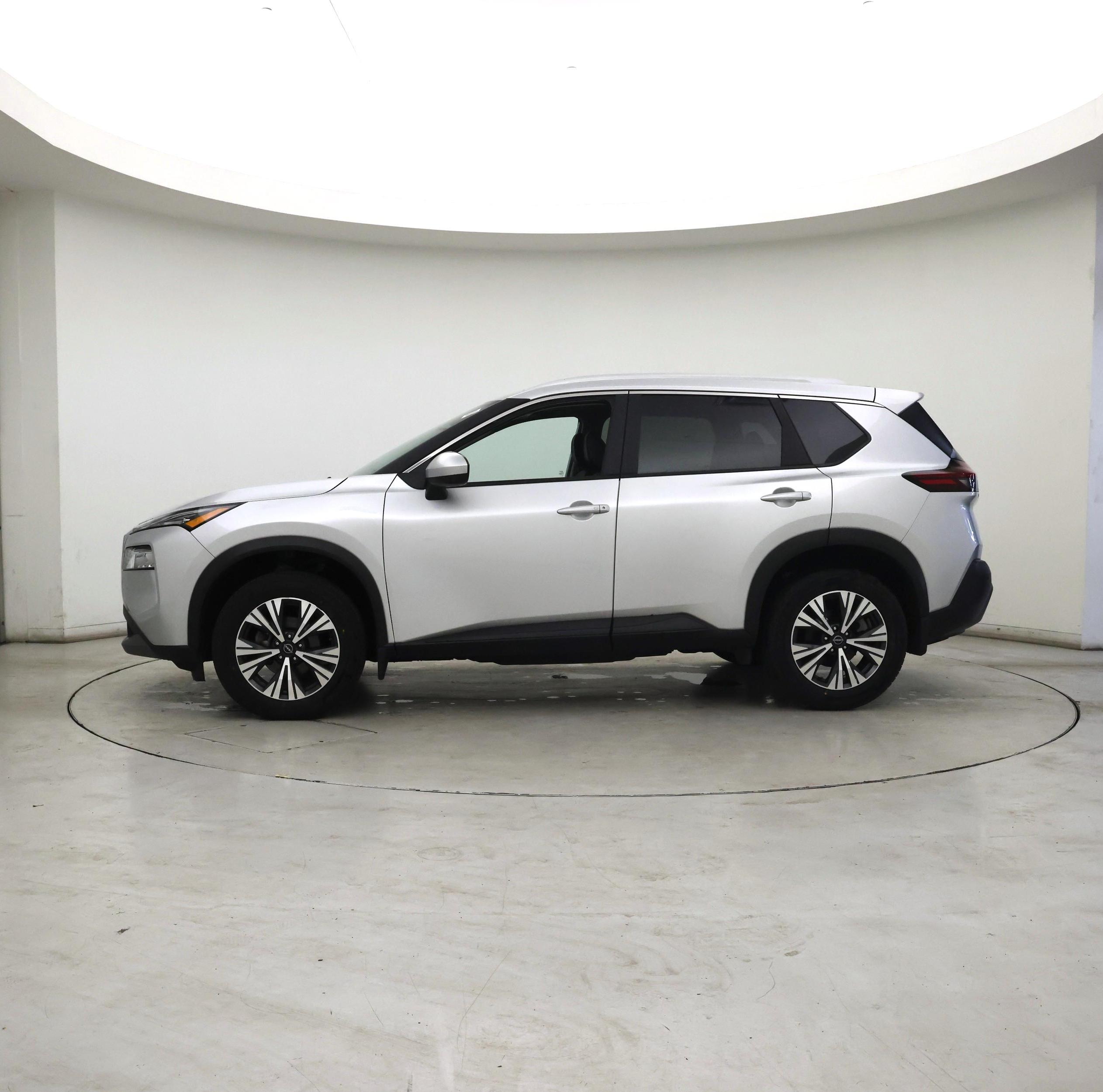 Thumbnail: 2023 Nissan Rogue - 3