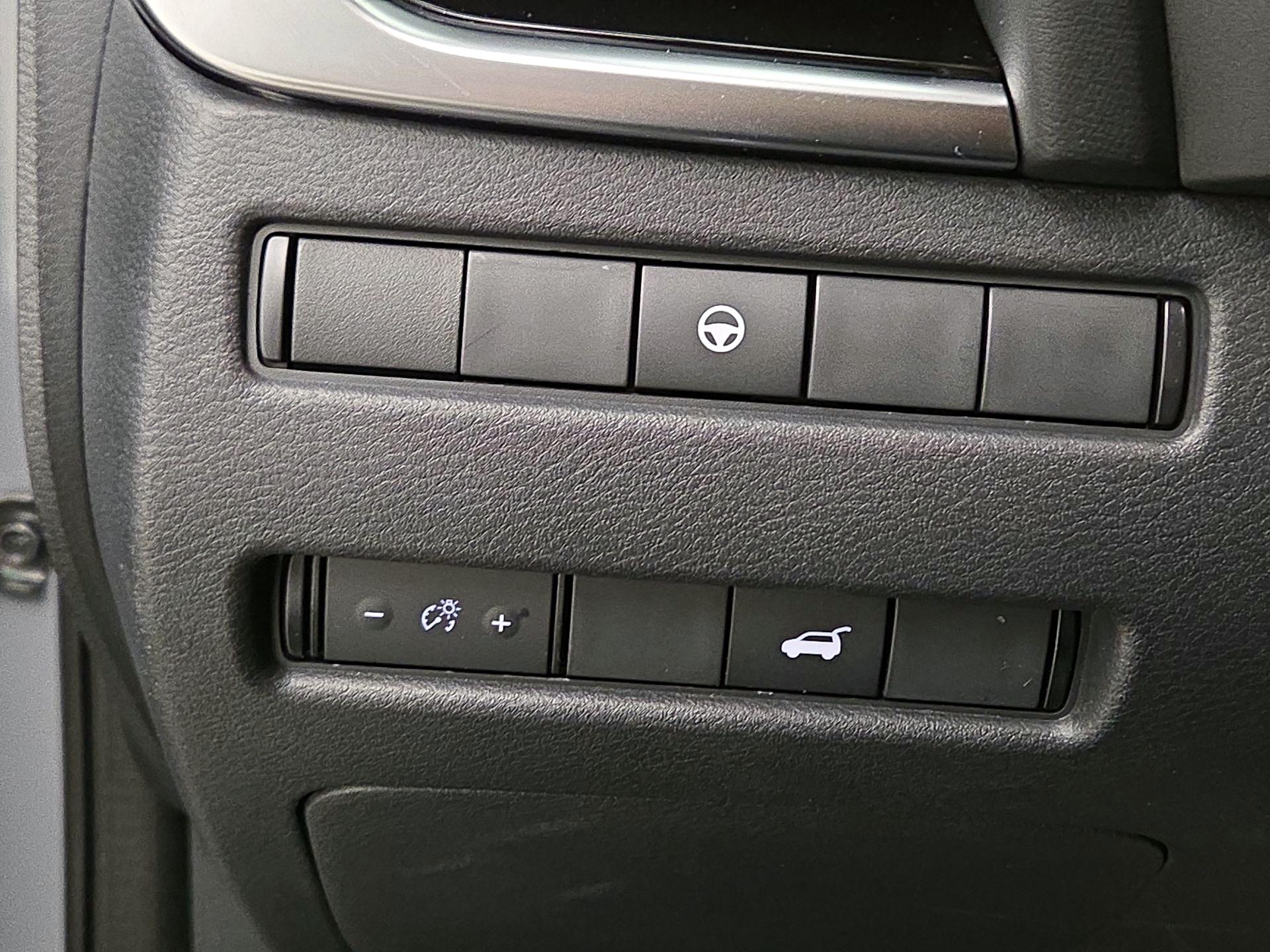 Thumbnail: 2023 Nissan Rogue - 13