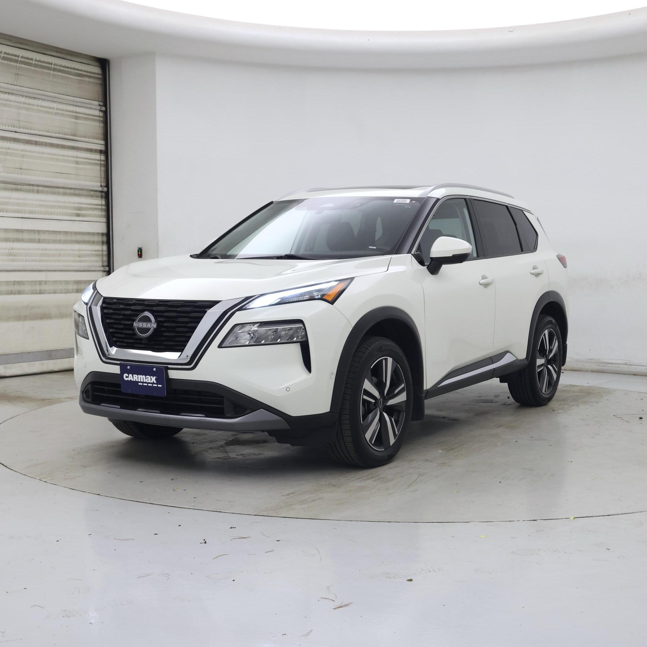 Thumbnail: 2023 Nissan Rogue - 4