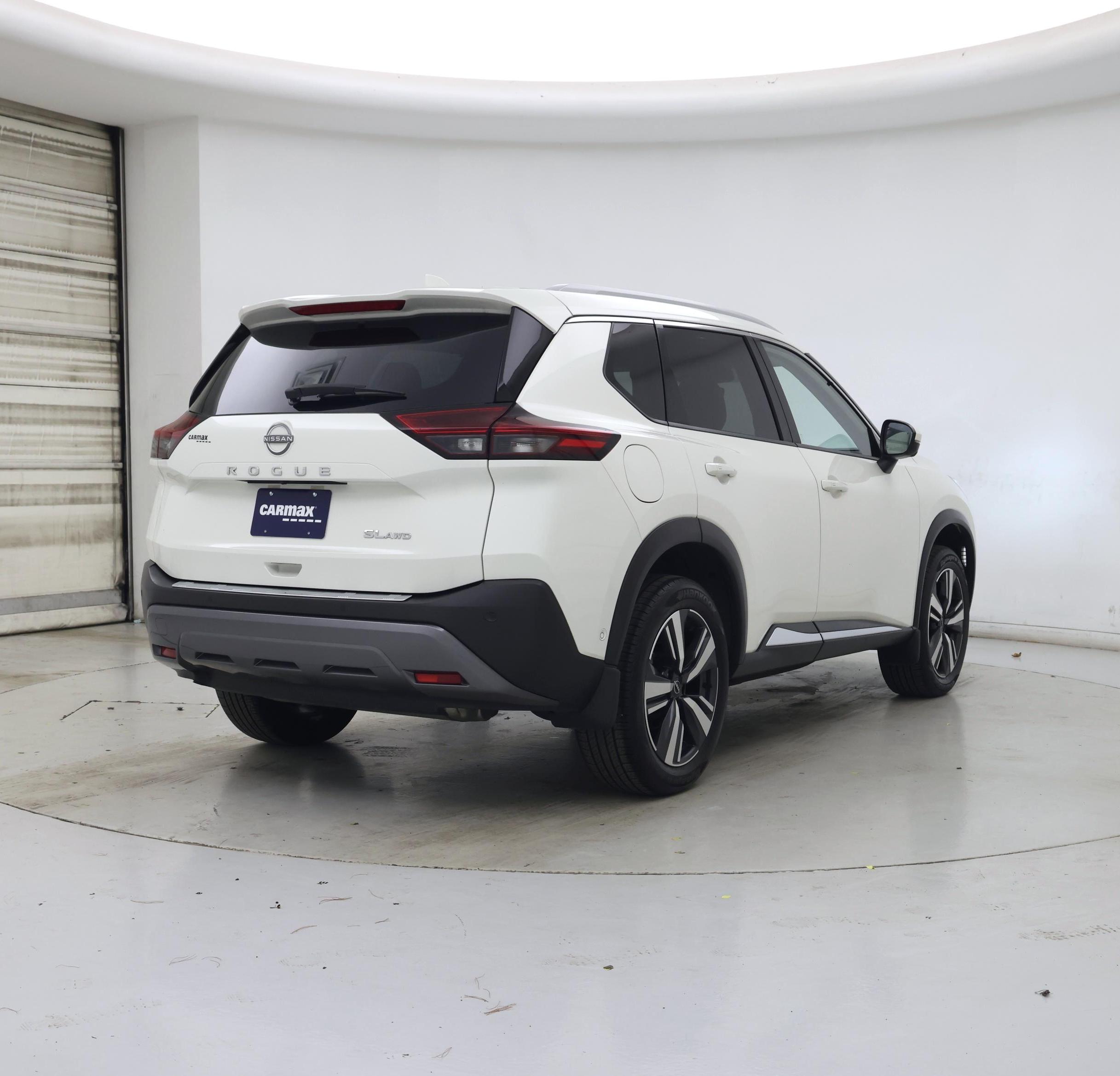 Thumbnail: 2023 Nissan Rogue - 8