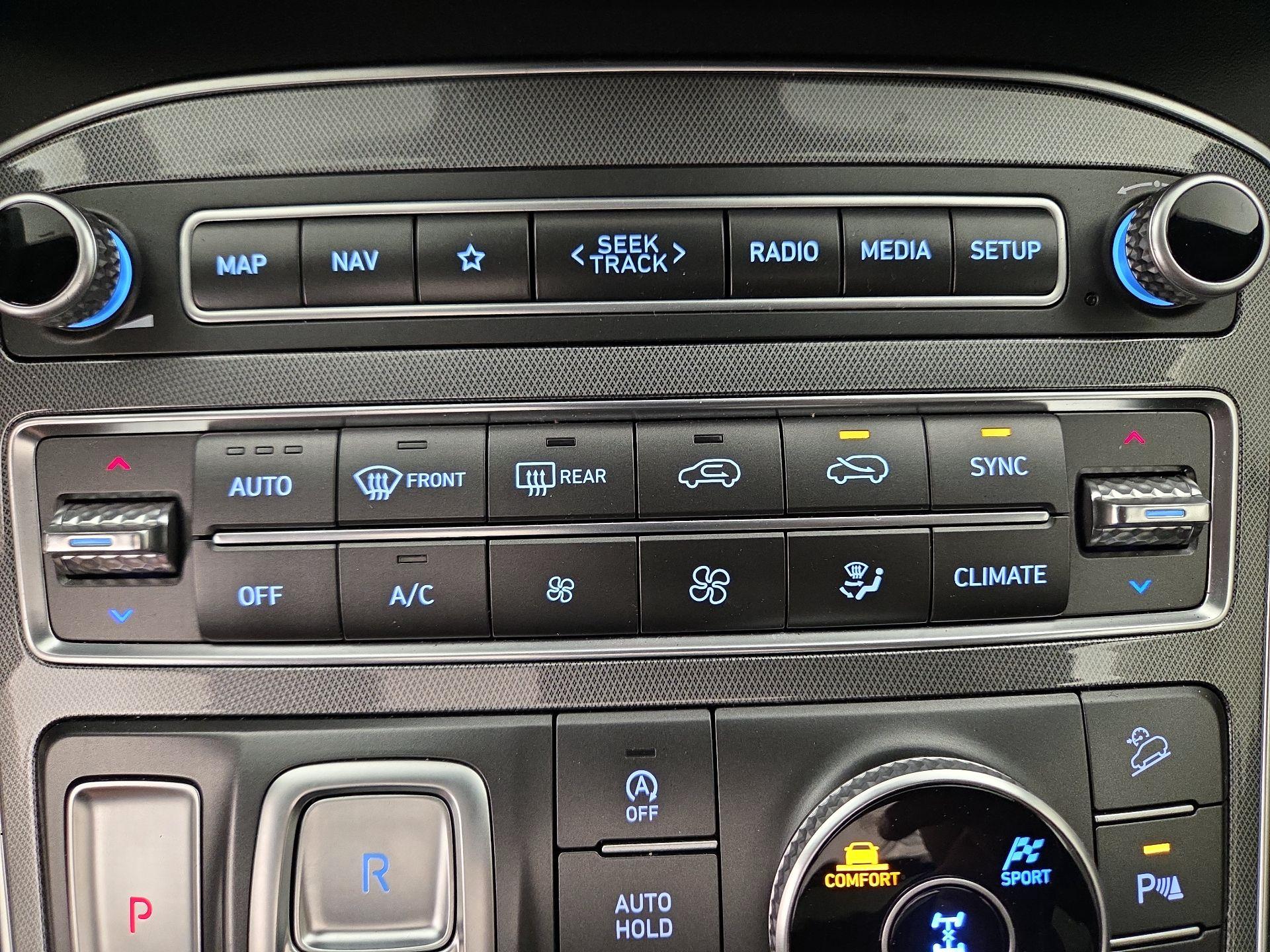 Thumbnail: 2023 Hyundai Santa Fe - 16