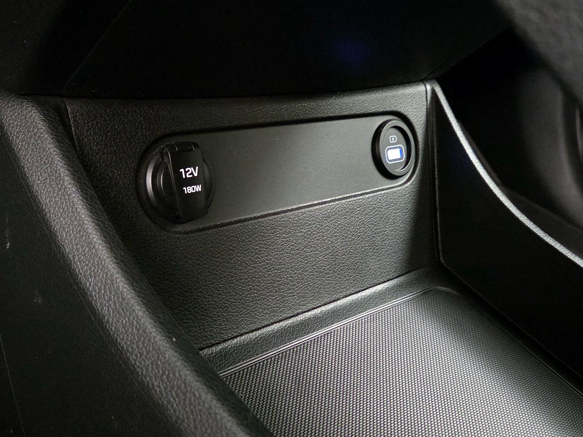 Thumbnail: 2023 Hyundai Santa Fe - 18