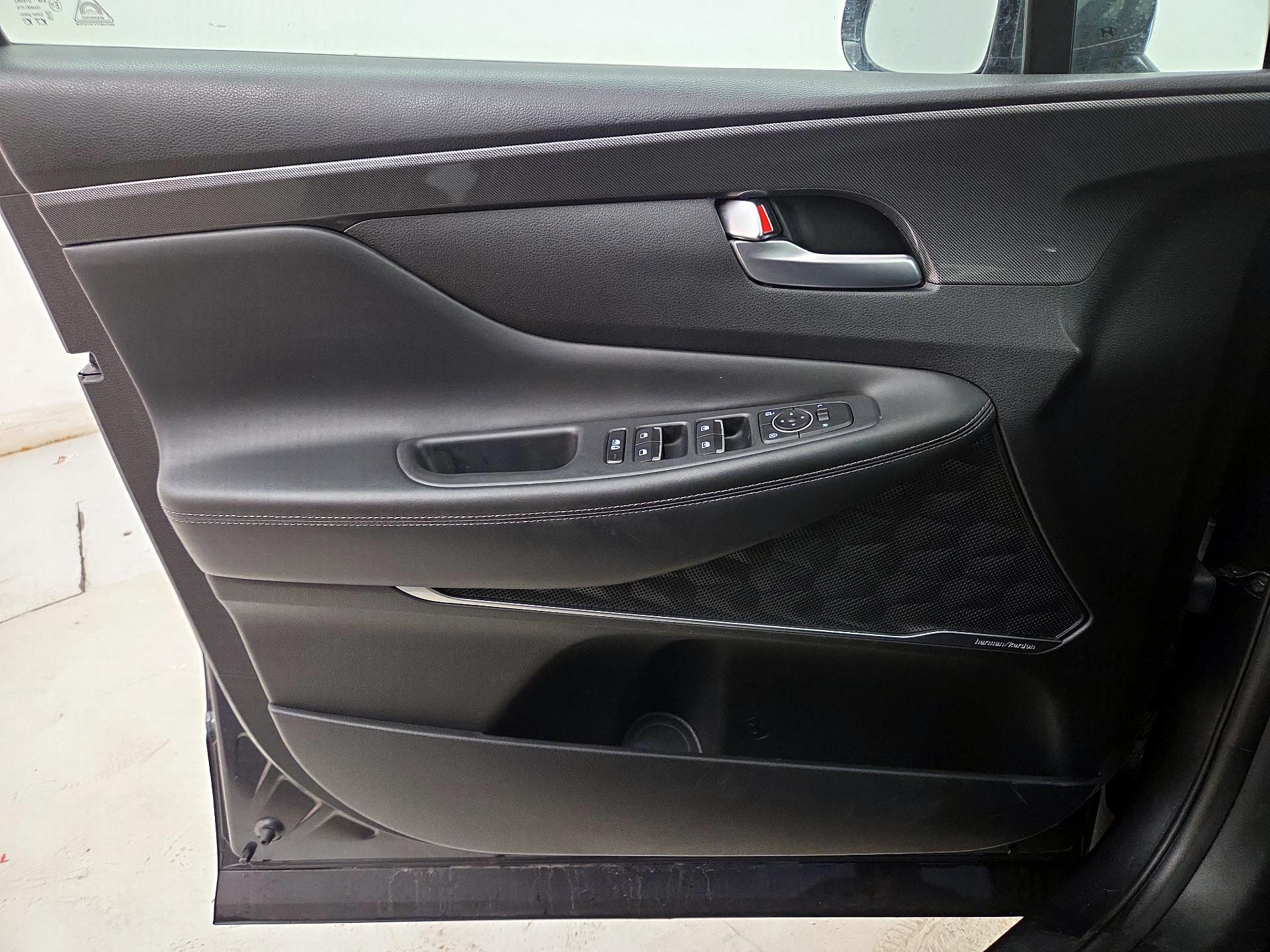 Thumbnail: 2023 Hyundai Santa Fe - 12