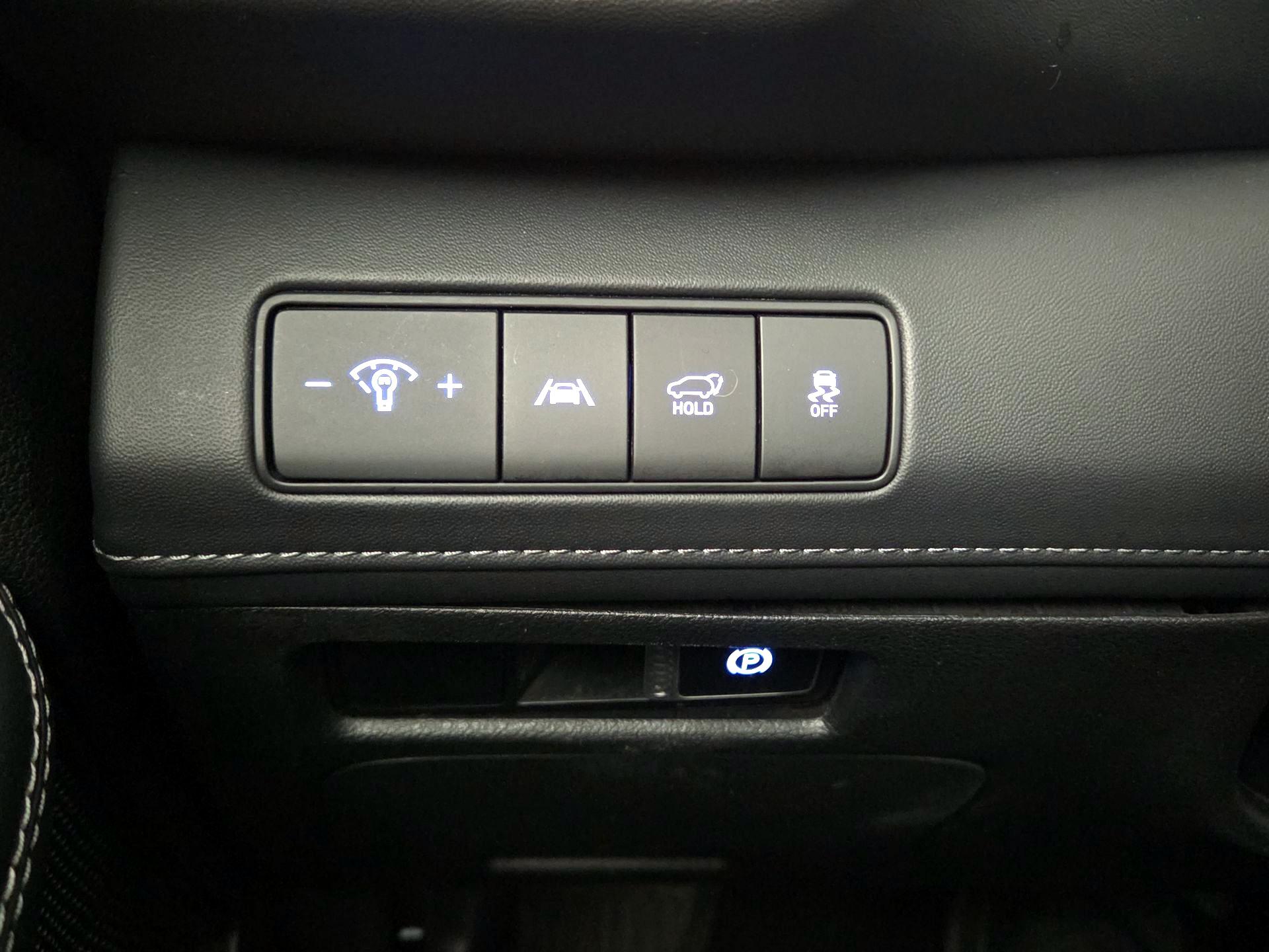 Thumbnail: 2023 Hyundai Santa Fe - 13