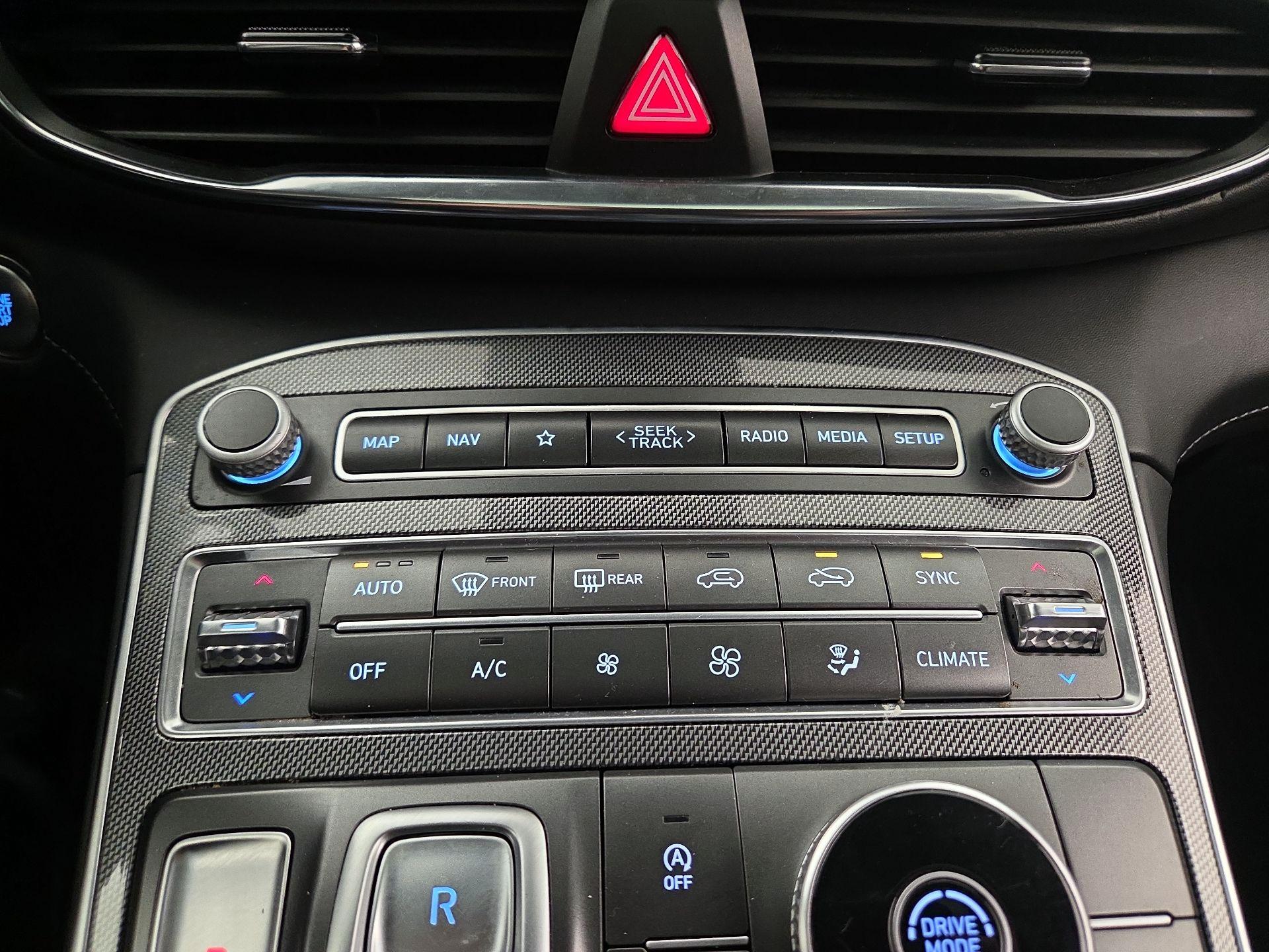 Thumbnail: 2023 Hyundai Santa Fe - 17