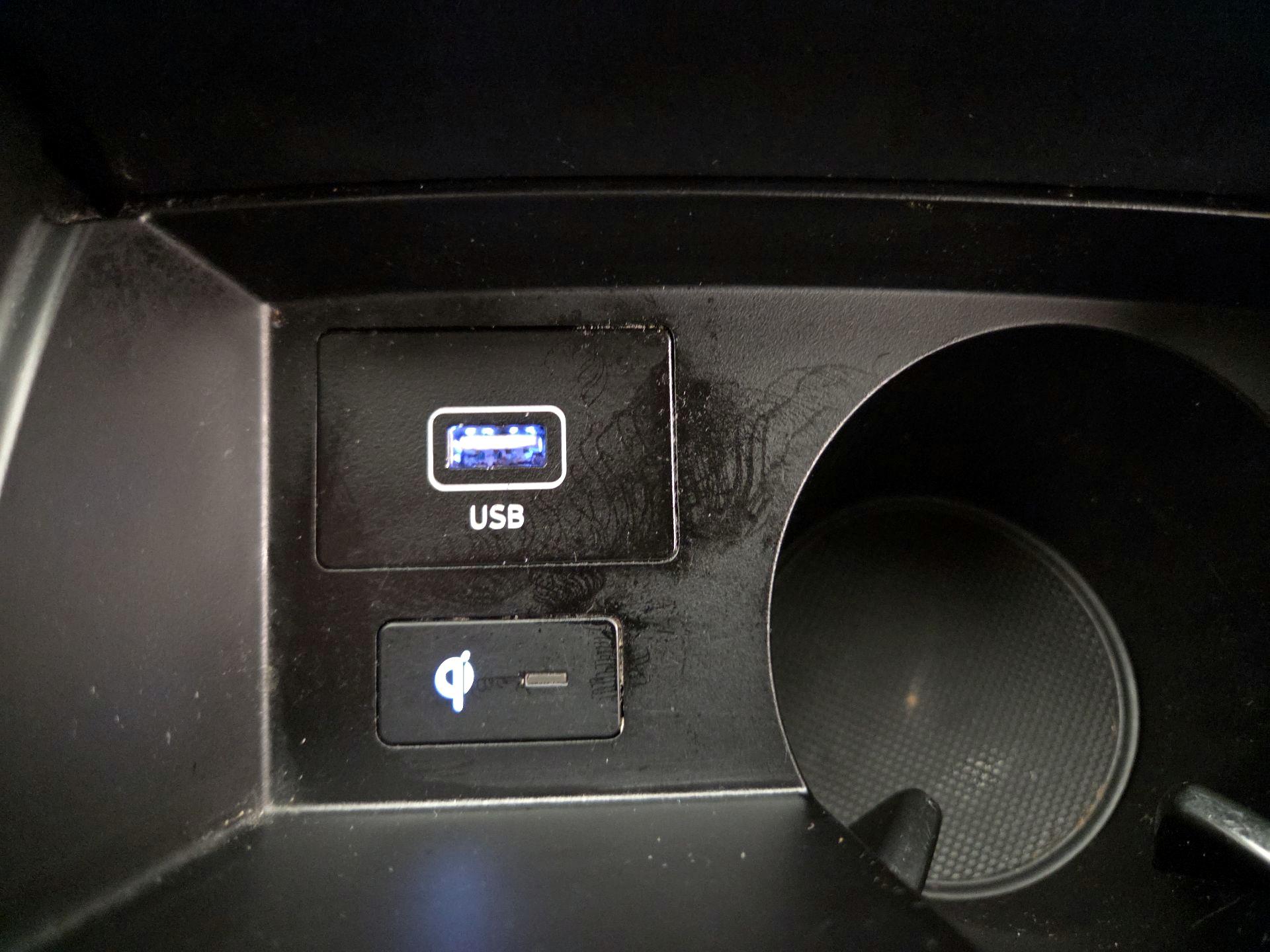 Thumbnail: 2023 Hyundai Santa Fe - 19