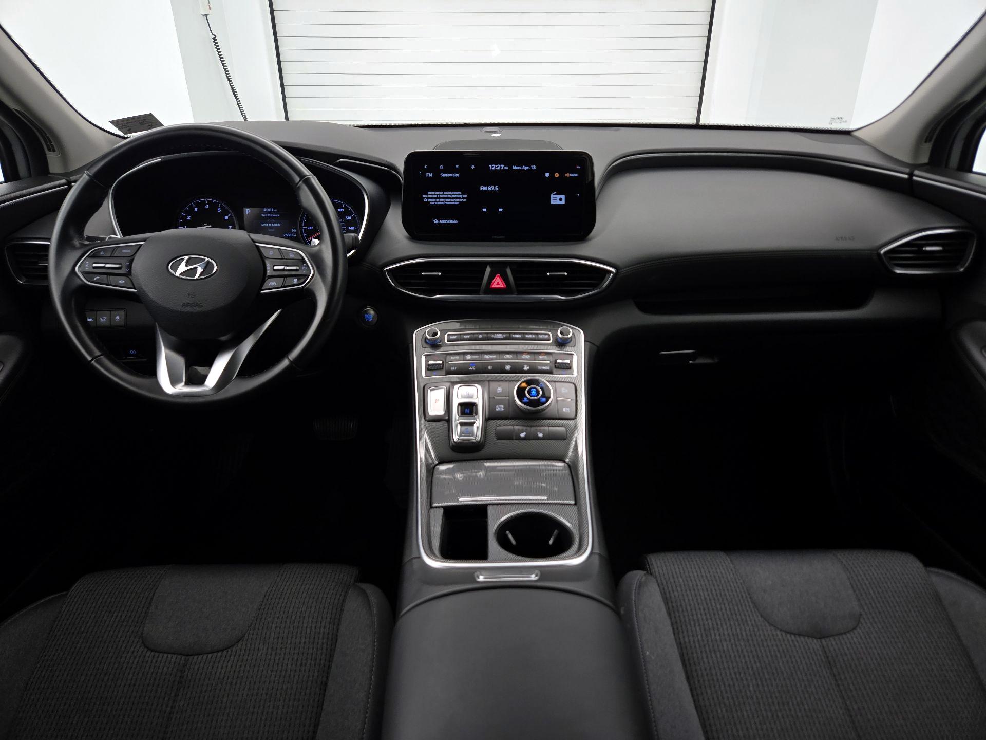 Thumbnail: 2023 Hyundai Santa Fe - 9