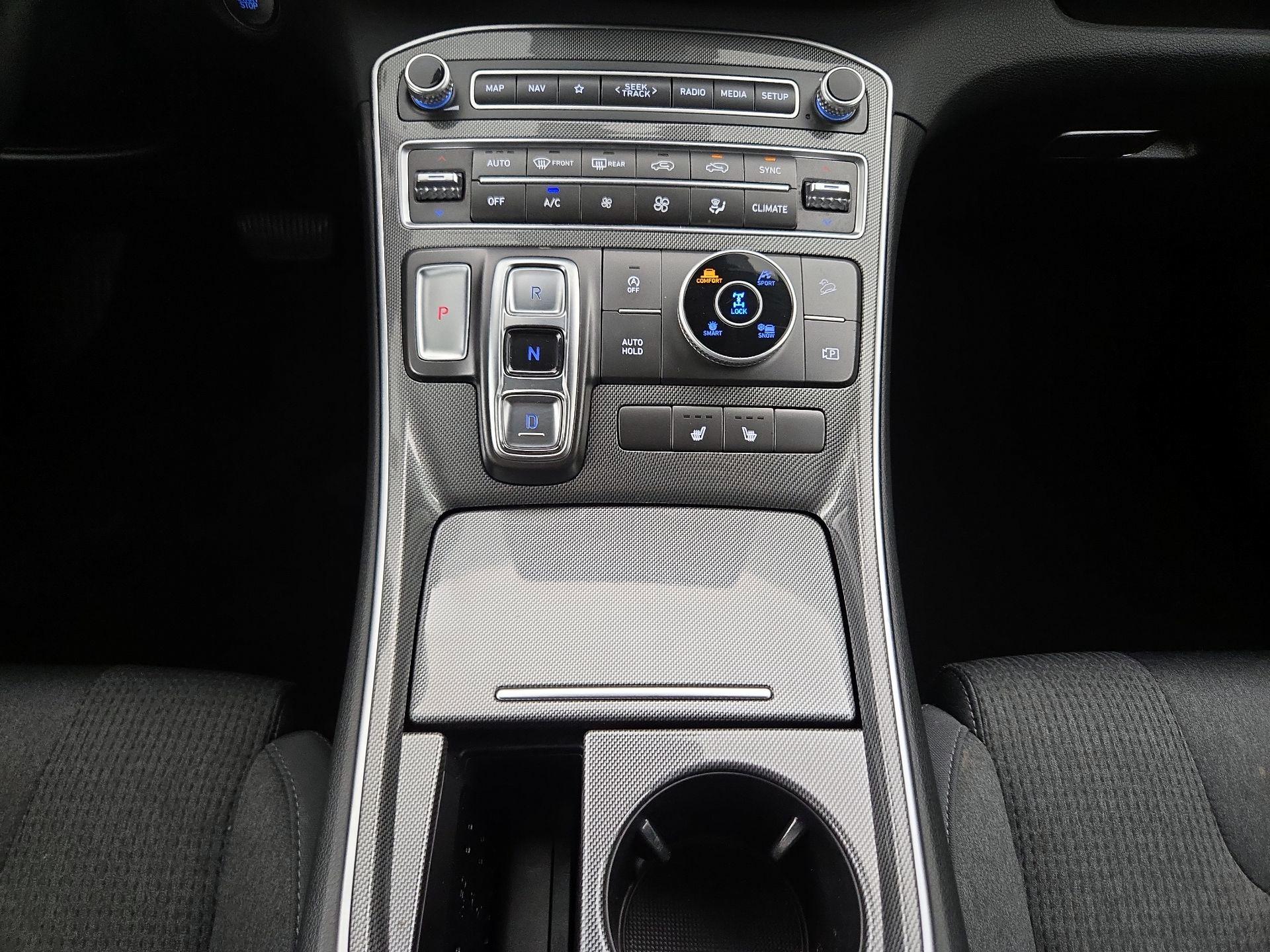 Thumbnail: 2023 Hyundai Santa Fe - 18