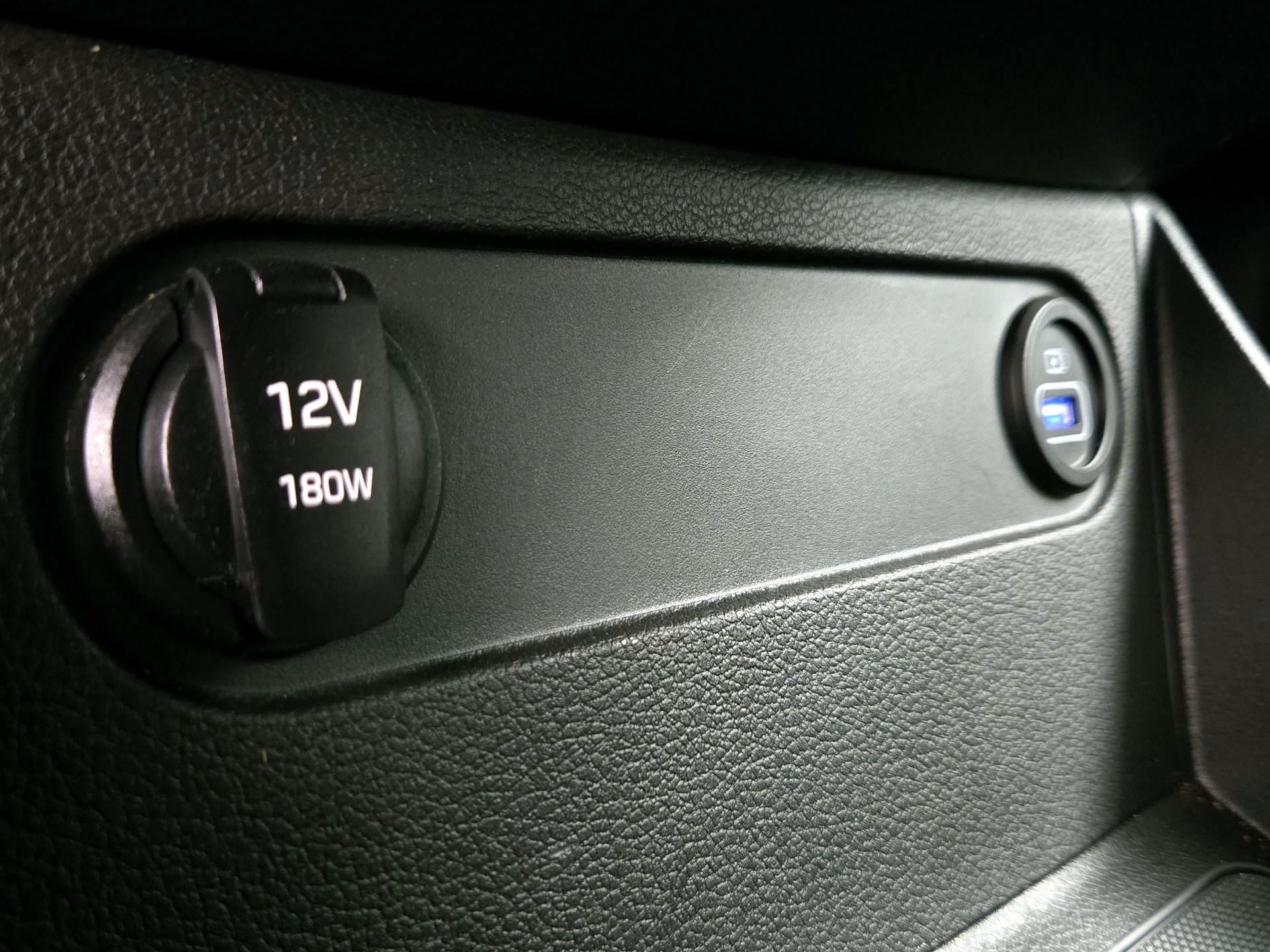 Thumbnail: 2023 Hyundai Santa Fe - 19