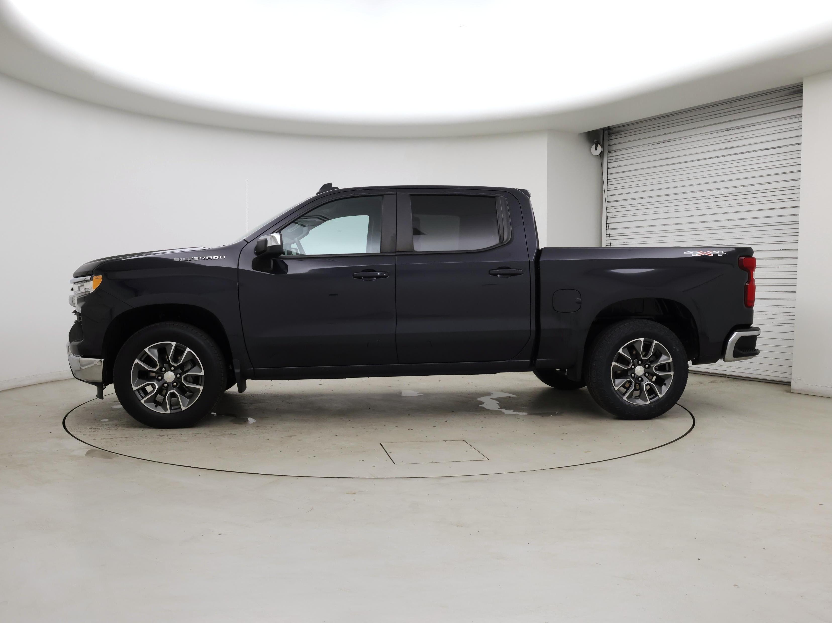 Thumbnail: 2023 Chevrolet Silverado 1500 - 3