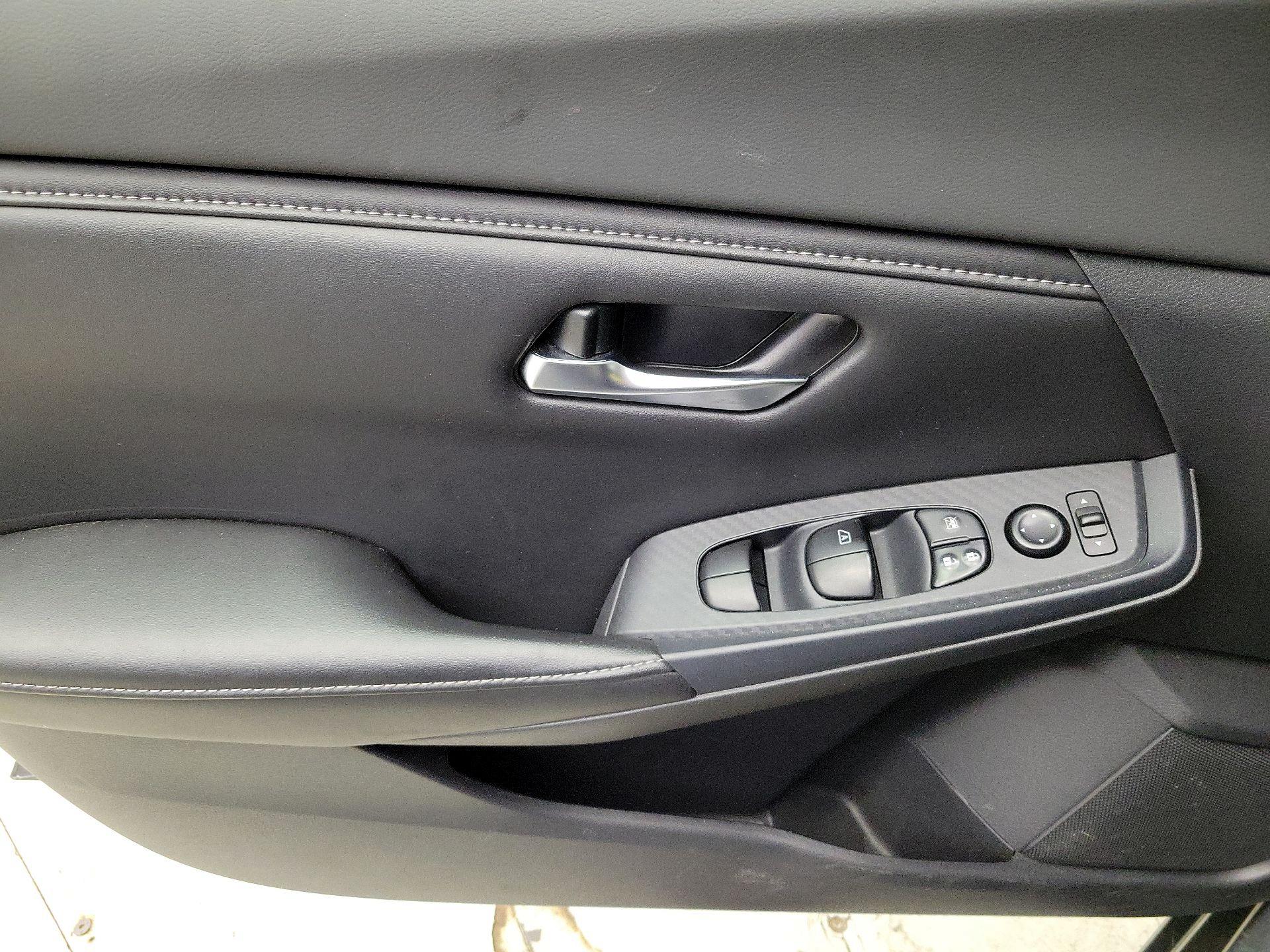 Thumbnail: 2022 Nissan Sentra - 12