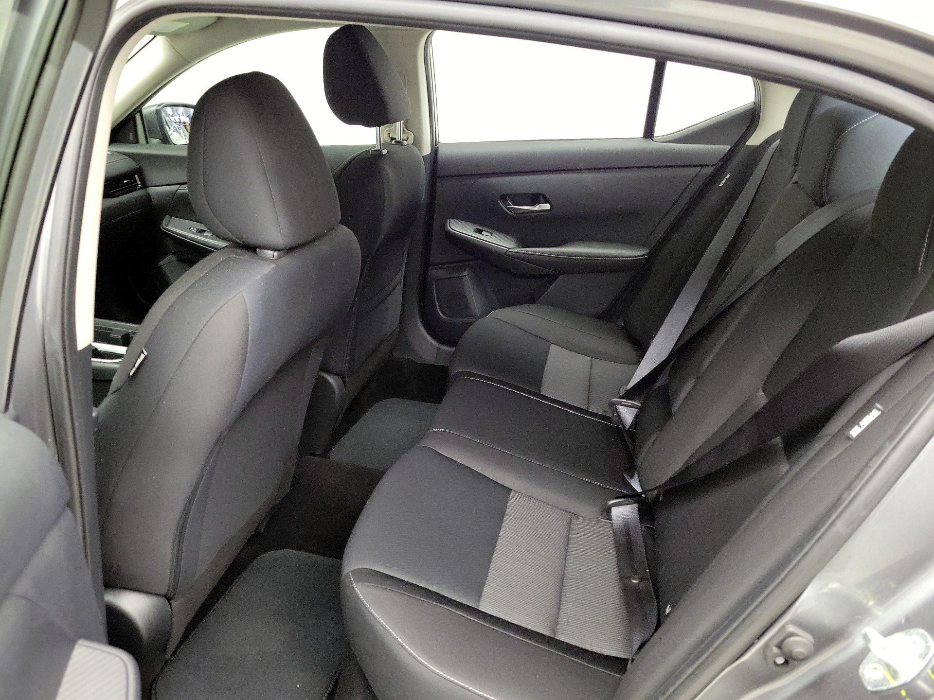 Thumbnail: 2022 Nissan Sentra - 19