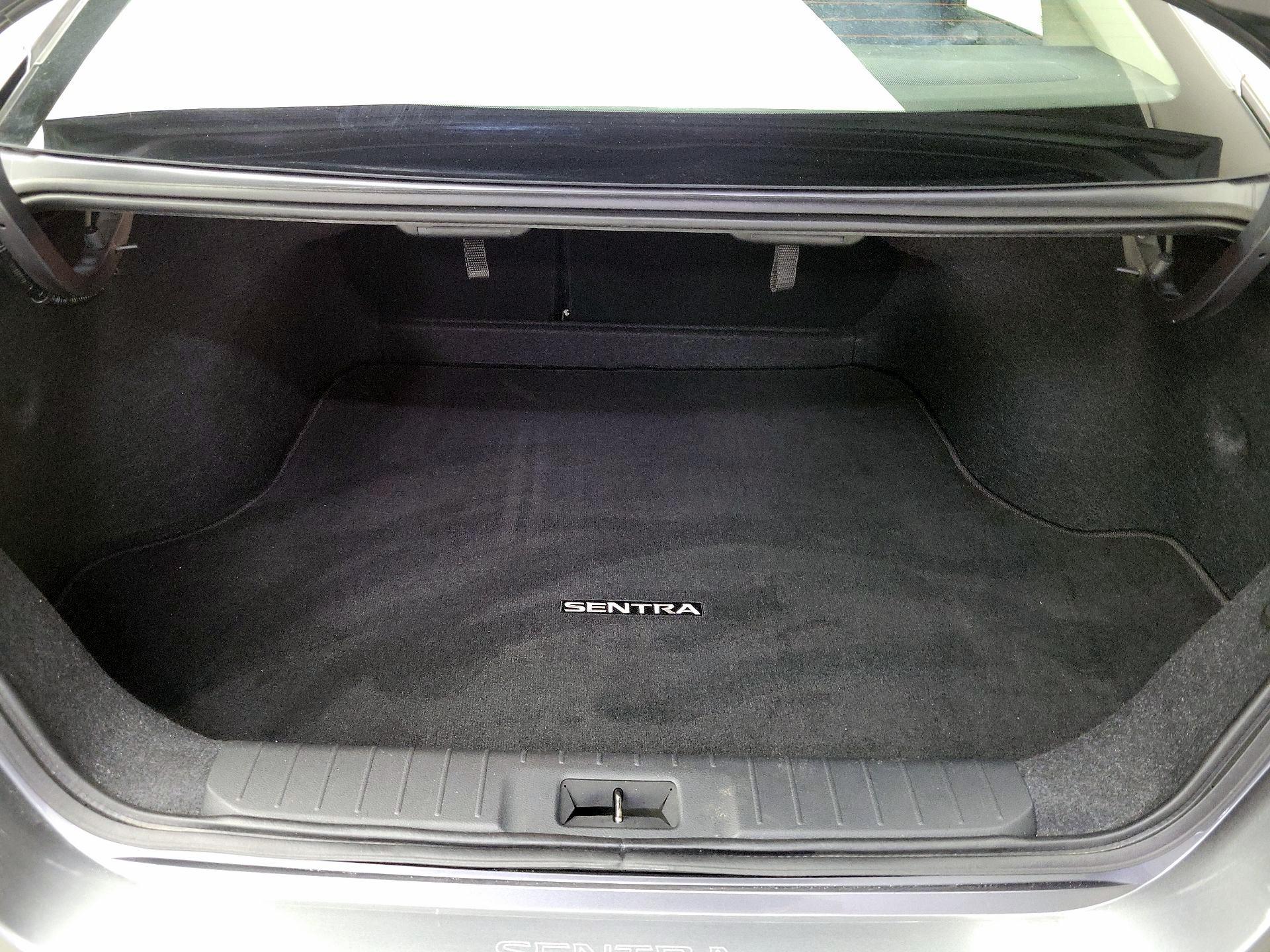 Thumbnail: 2022 Nissan Sentra - 20